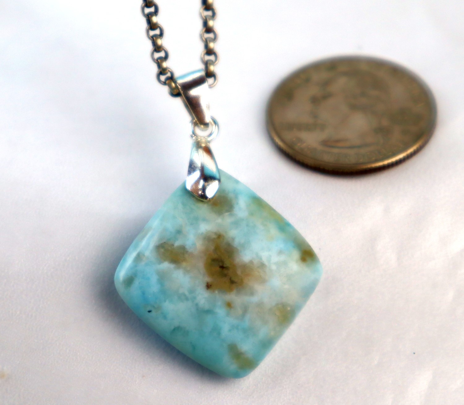 Charming Design Natural Light Blue Larimar .925 Sterling Silver Pendant 41mm