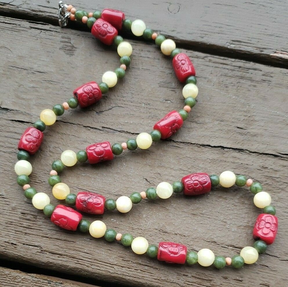 Statement neckalce Stone bead Red green Cream 23″ long Flower engraved red stone