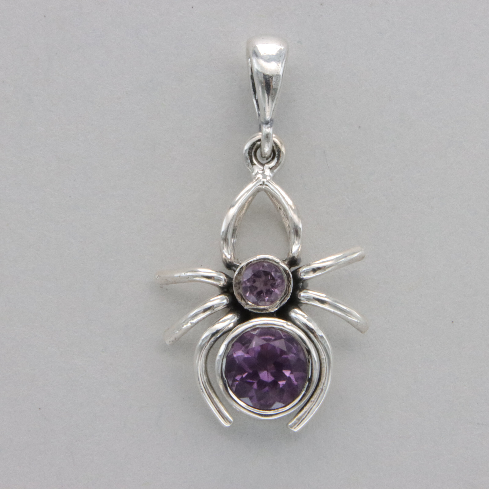 925 Sterling Silver – Round Purple Amethyst Spider Pendant Natural Gemstone