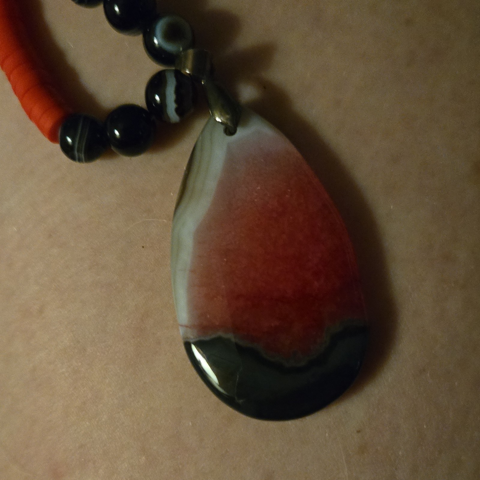 Handcrafted Beaded Agate Teardrop Pendant Necklace Red Black White Charm