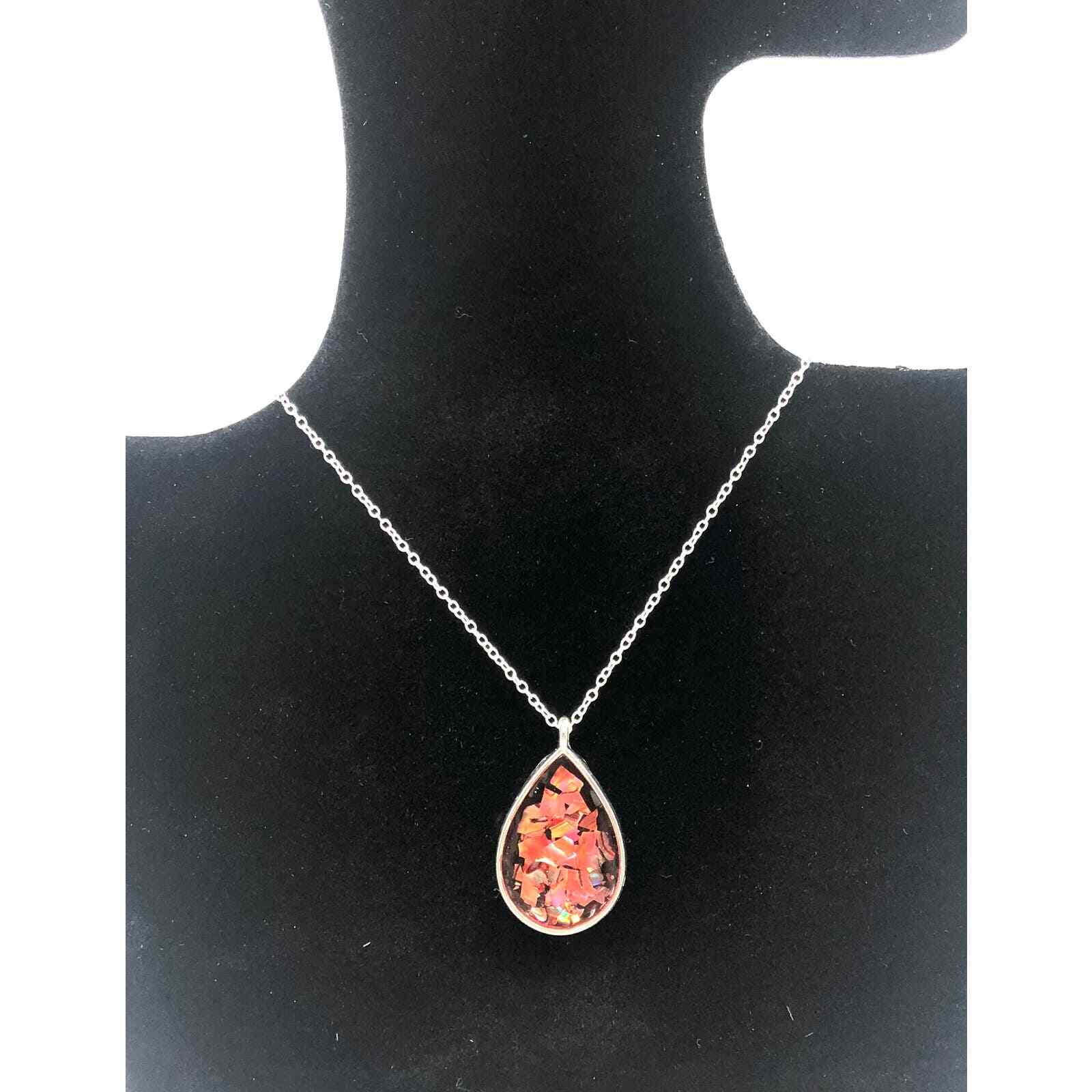 Gorgeous Resin Red Abalone Flakes Pendant Silver-Plated Chain Beautiful Colors