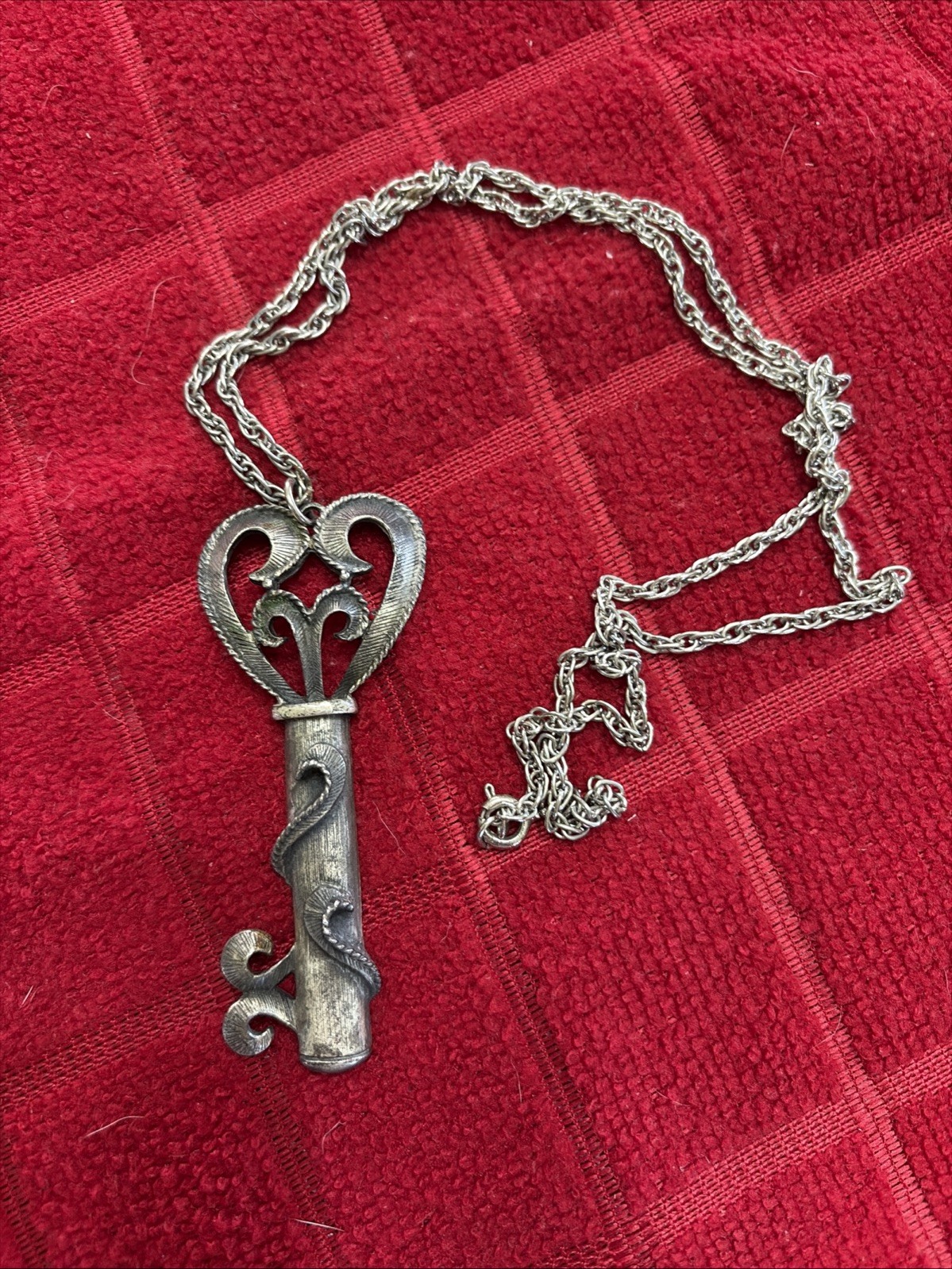 Pewter Necklace Fashioned After Skeleton Key Jewelry 24” Chain