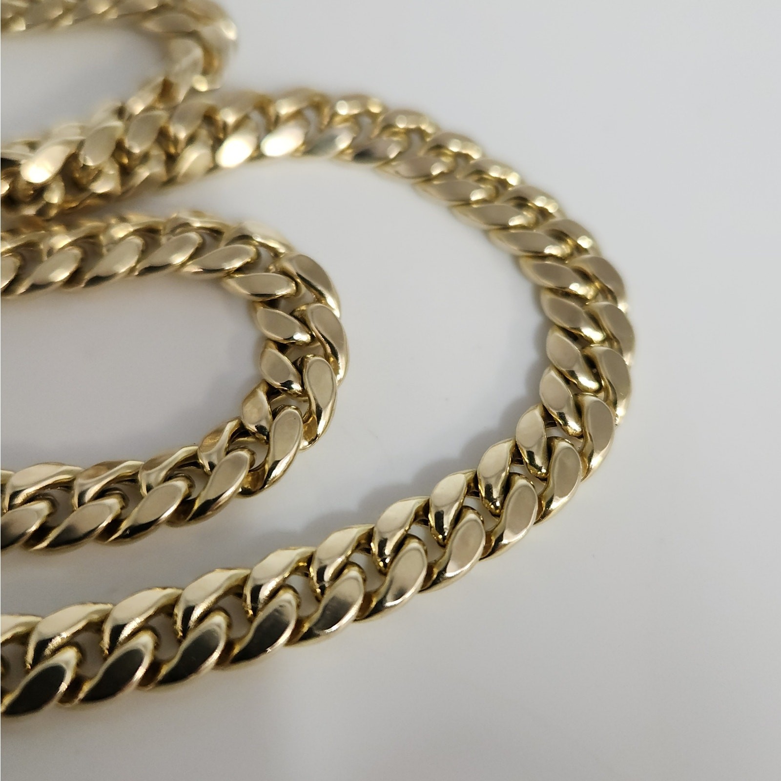 10k Yellow Gold 6.5MM Cuban Link Chain Necklace 22″