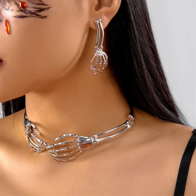 Gothic Dark Retro Bone Skeleton Ghost Hand Necklace for Women Hip Hop Punk Skele