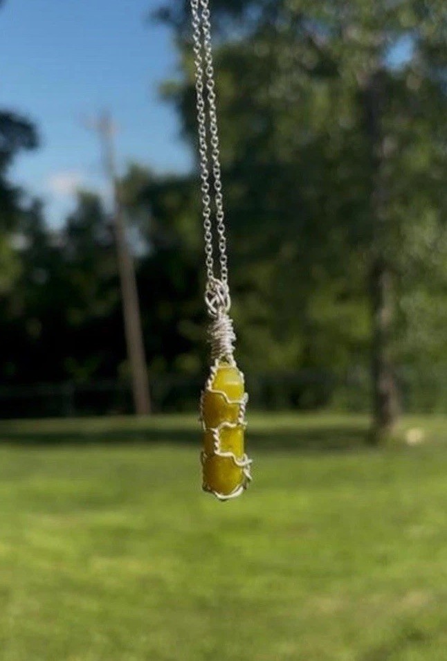 hand wire wrapped crystal pendant necklace with 16inch silver plated chain ❤️