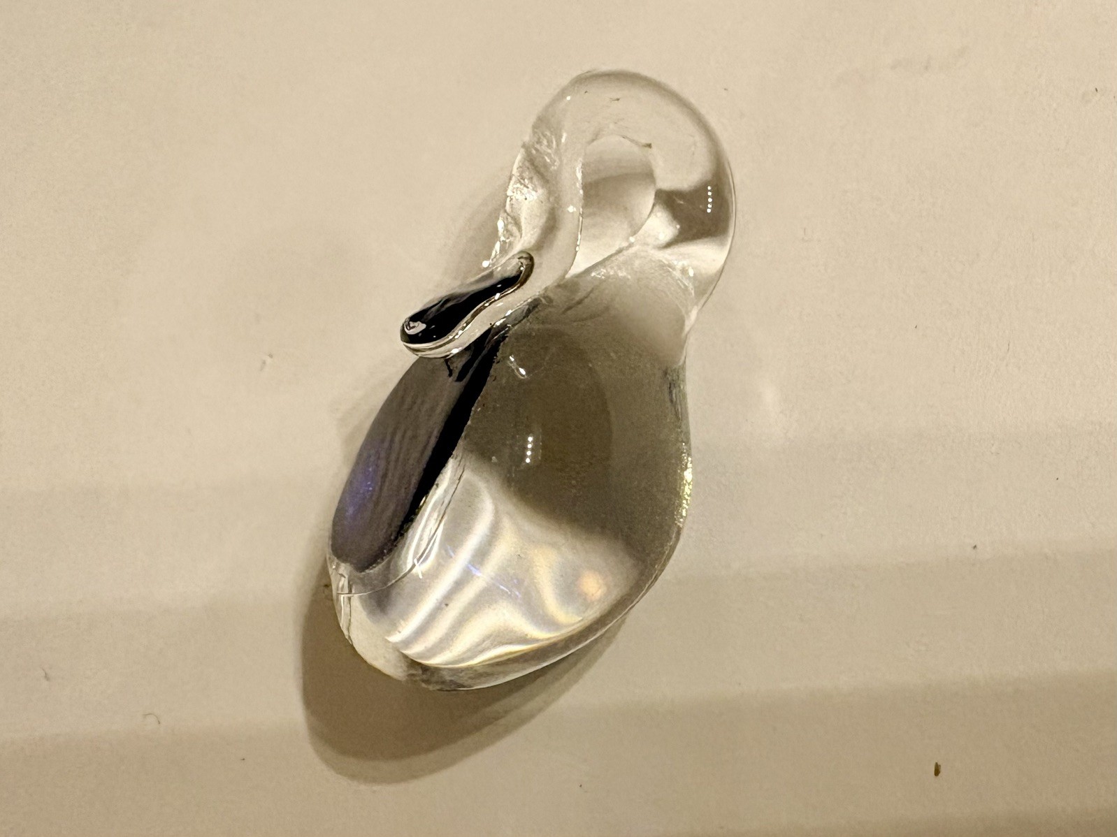 Hand Blown Art Glass Pendant Blue Green Iridescent Teardrop Shape Jewelry