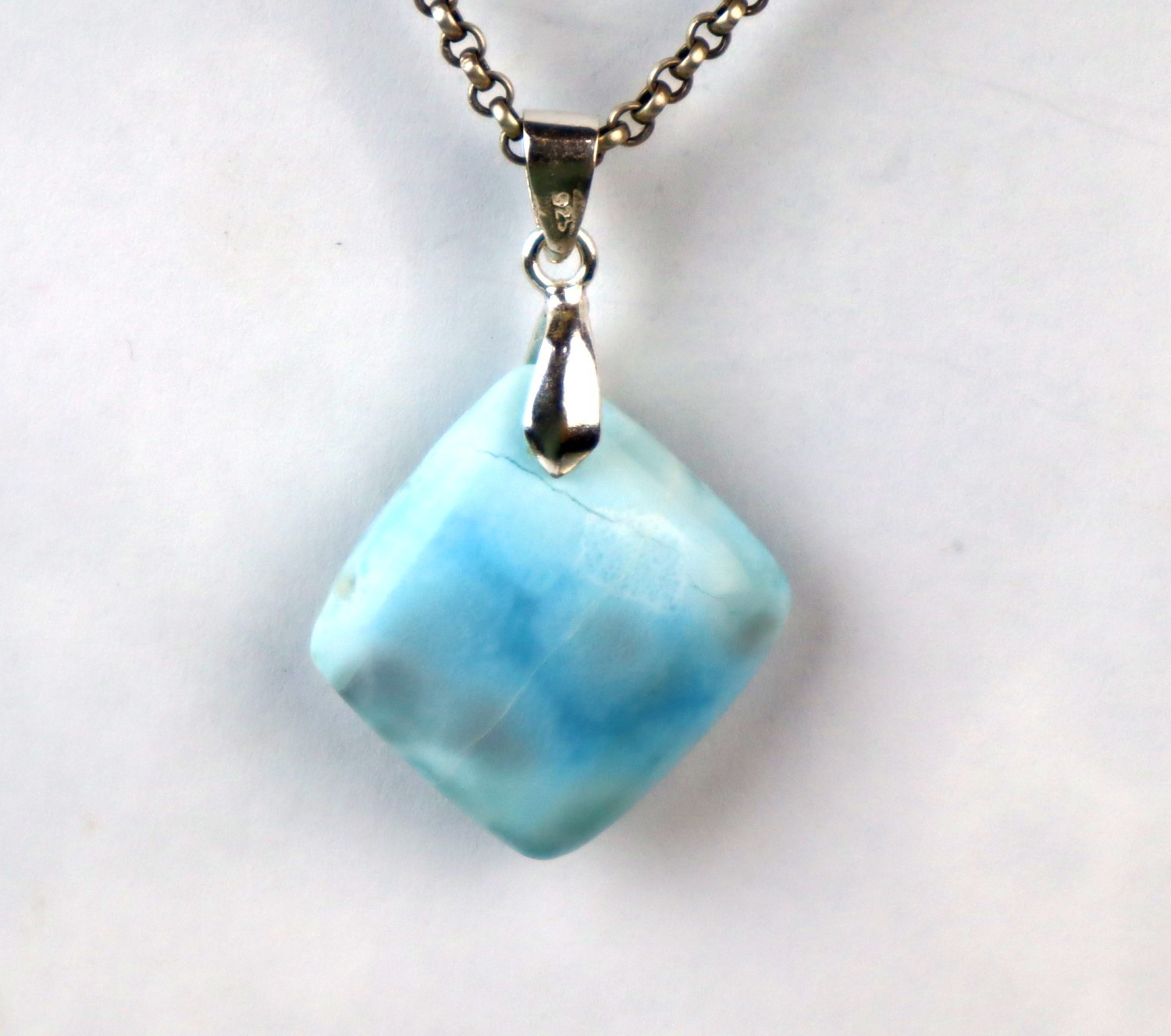 Charming Design Natural Light Blue Larimar .925 Sterling Silver Pendant 41mm