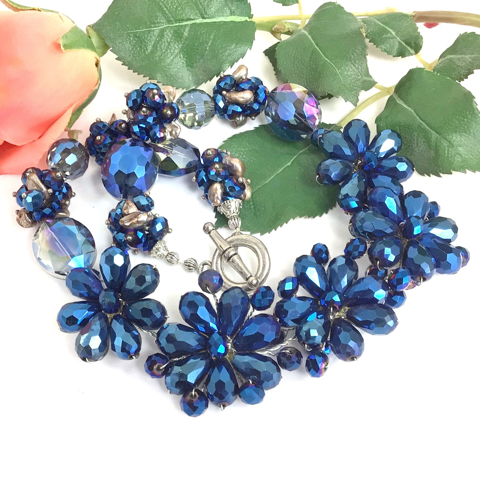 Women Fashion Jewelry Blue Crystal Flower Pendant Huge Silver Toggle Necklace