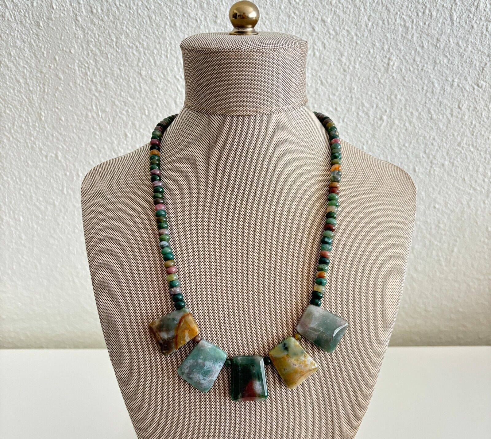 Beautiful Indian Agate 20mm x 25mm Trapezoid Beads 18” Necklace Handmade NWOT