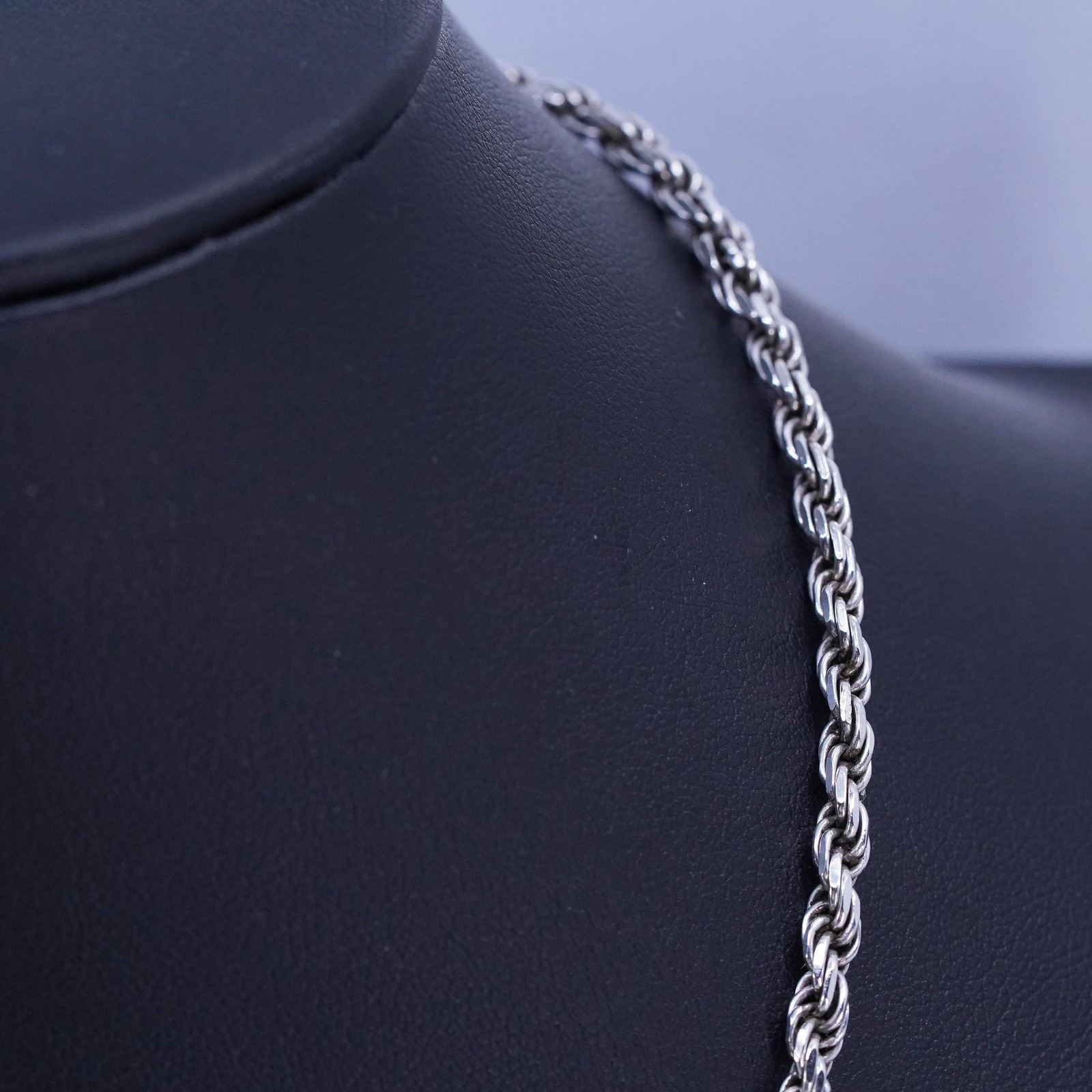 18” 4mm, vintage Sterling 925 silver bold diamond cut rope chain necklace