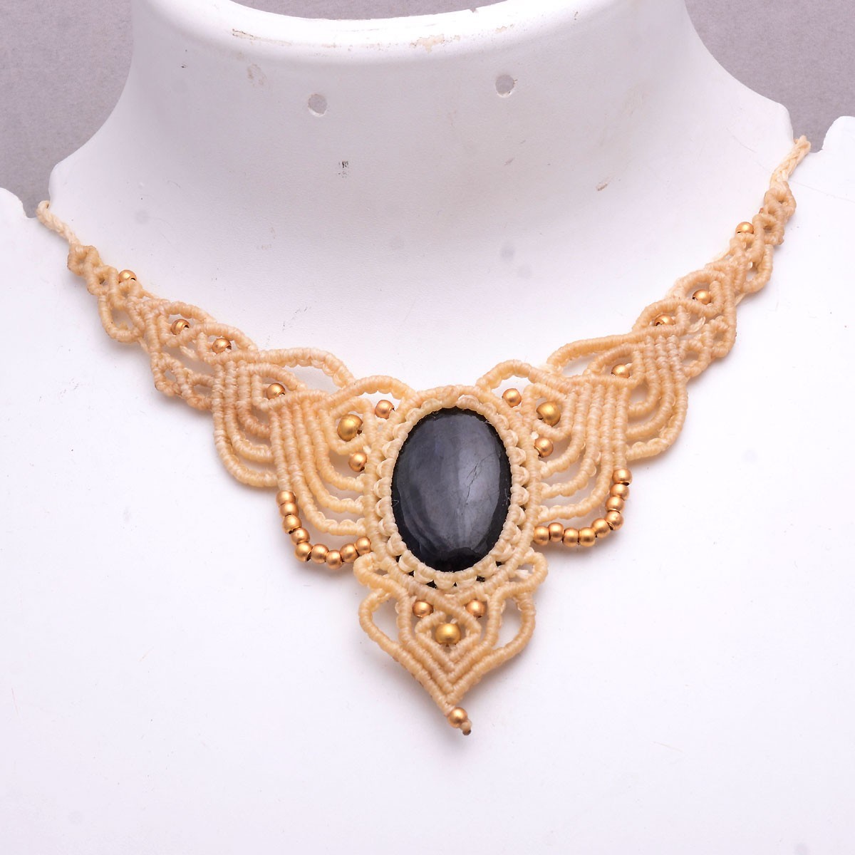 Natural Labradorite Handmade Bohemian Macrame Pendant Healing Choker Necklace