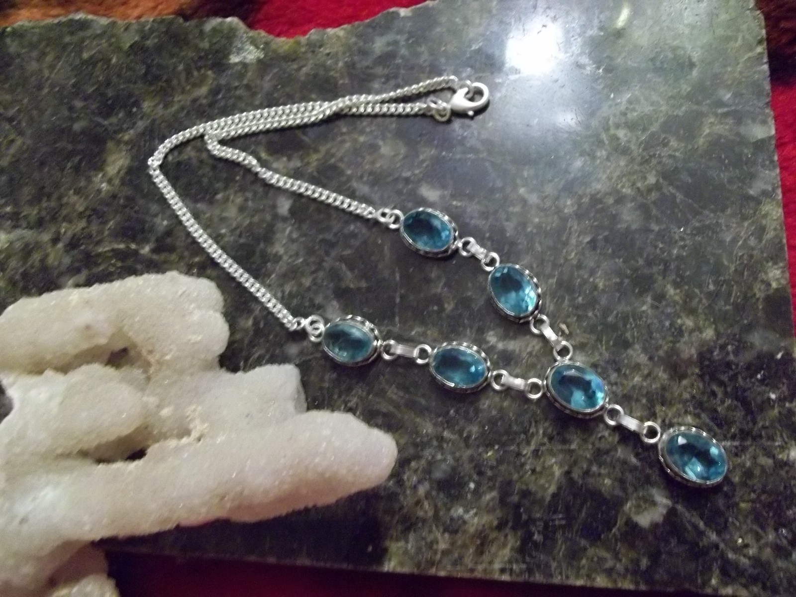BEAUTIFUL NEW BLUE TOPAZ 6 STONES HANDCRAFTED JEWELRY NECKLACE 19″ NICE
