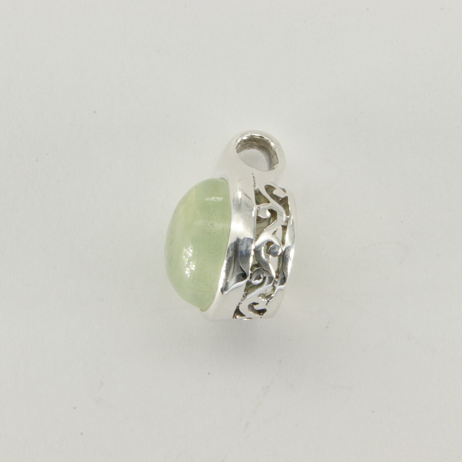 Genuine, Natural Green Round PREHNITE Pendant 925 STERLING SILVER #70e