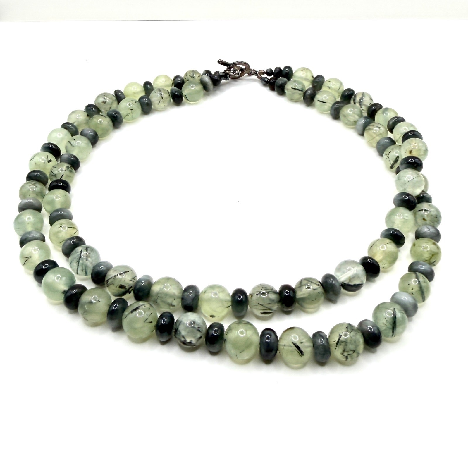 Vintage 90s Green Double Strand Rutilated Prehnite Toggle Necklace