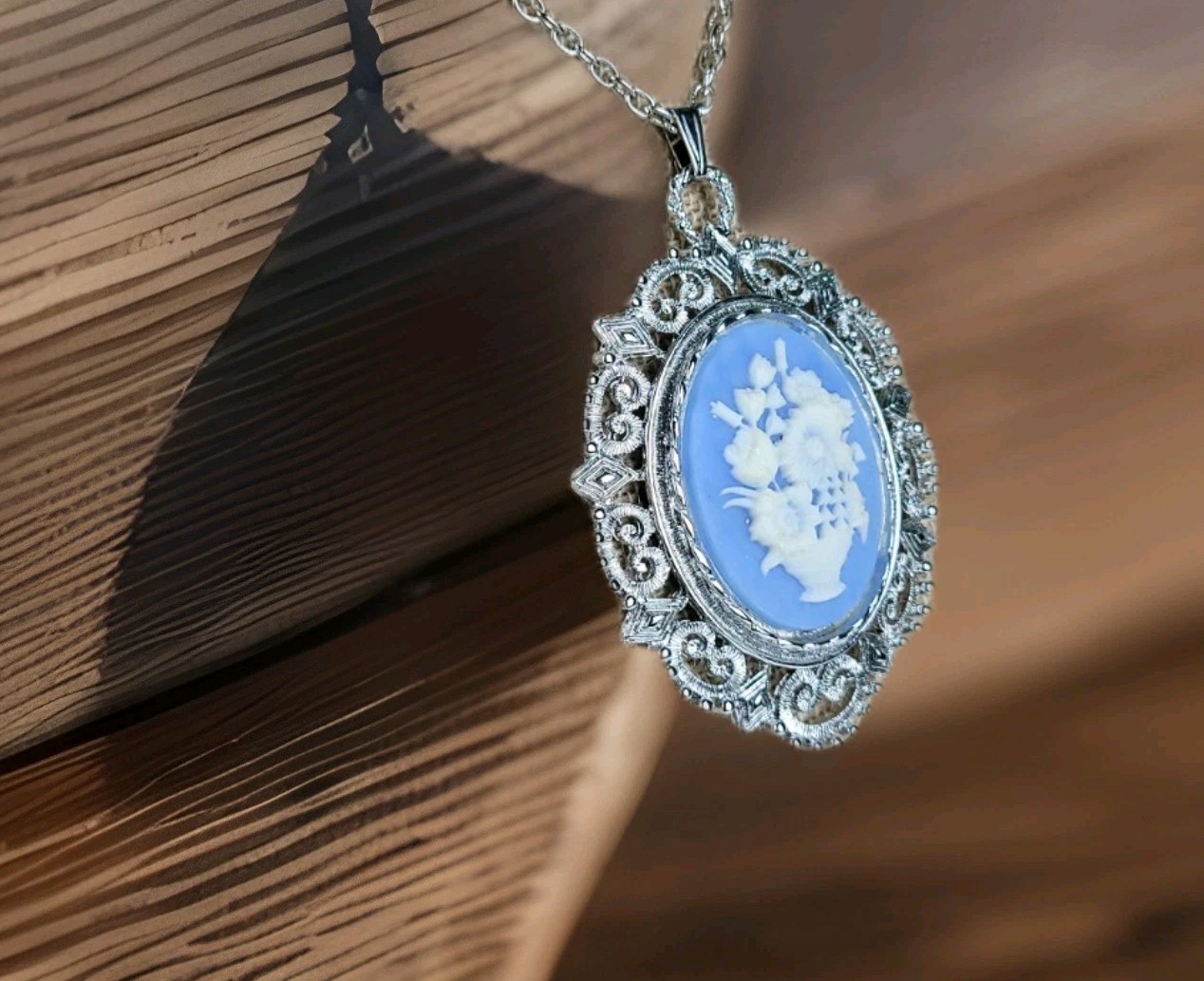 Matte White and Blue Floral Pendant Necklace