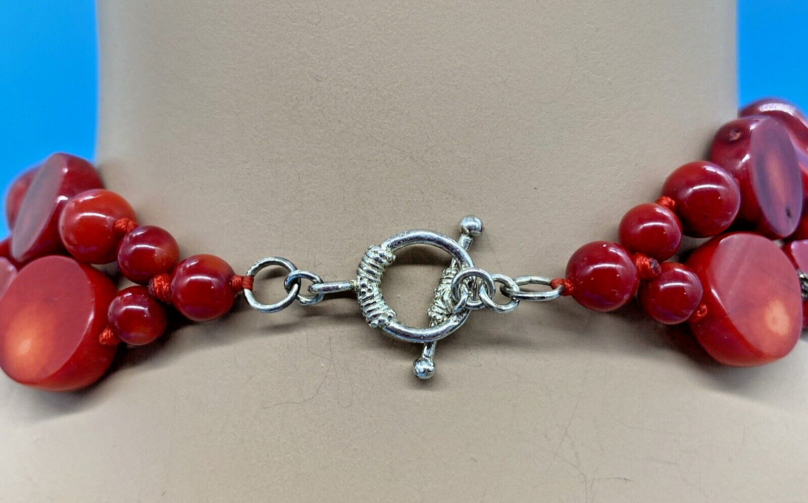Chunky 2 Strand Textured Irregular Beads Red Bamboo Coral & Howlite Necklace VTG