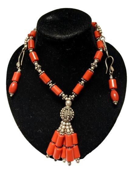 Handcrafted Moroccan Coral silver toned necklace earrings