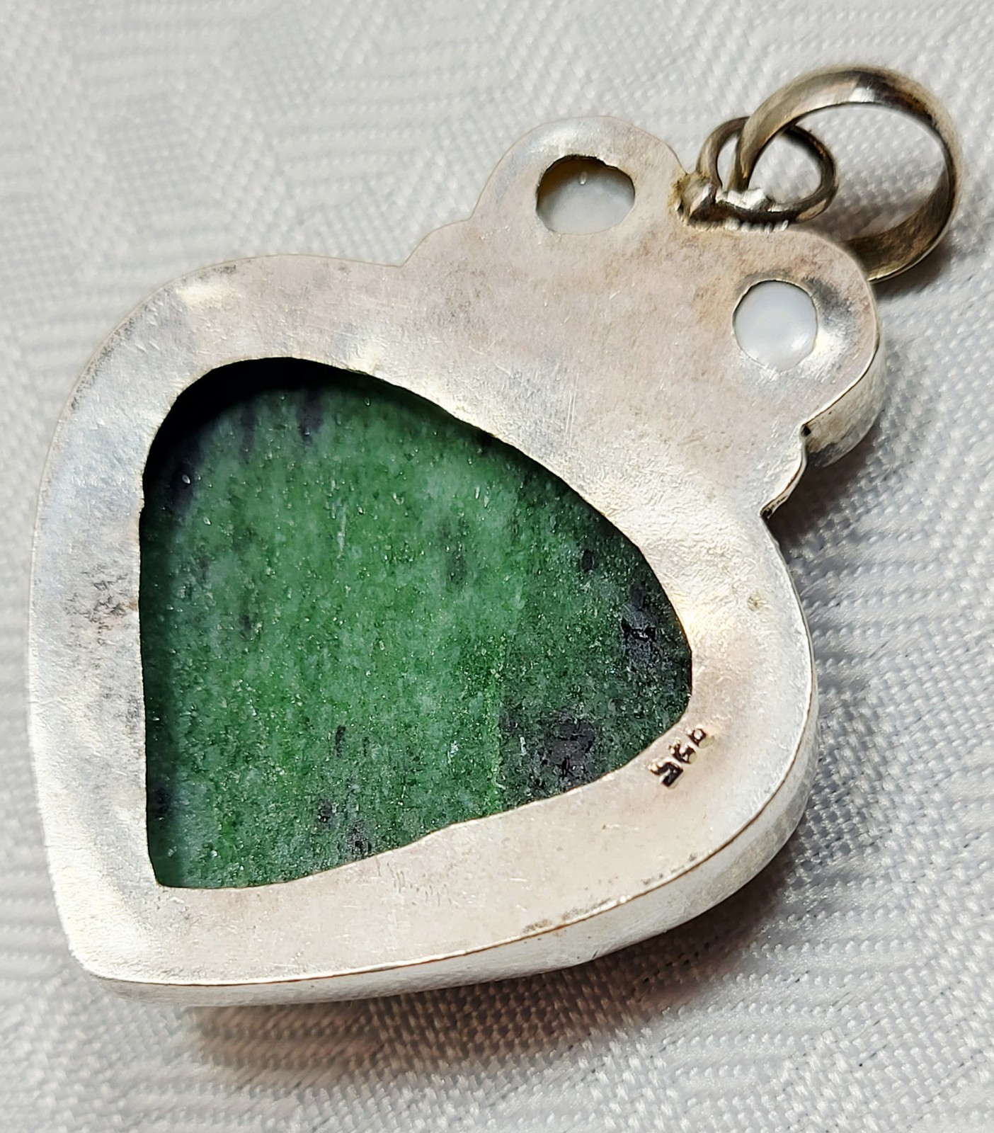 Handmade Approx. 3 Ct Heart Shaped Green Zoisite & (2) 9 mm Pearls Pendant