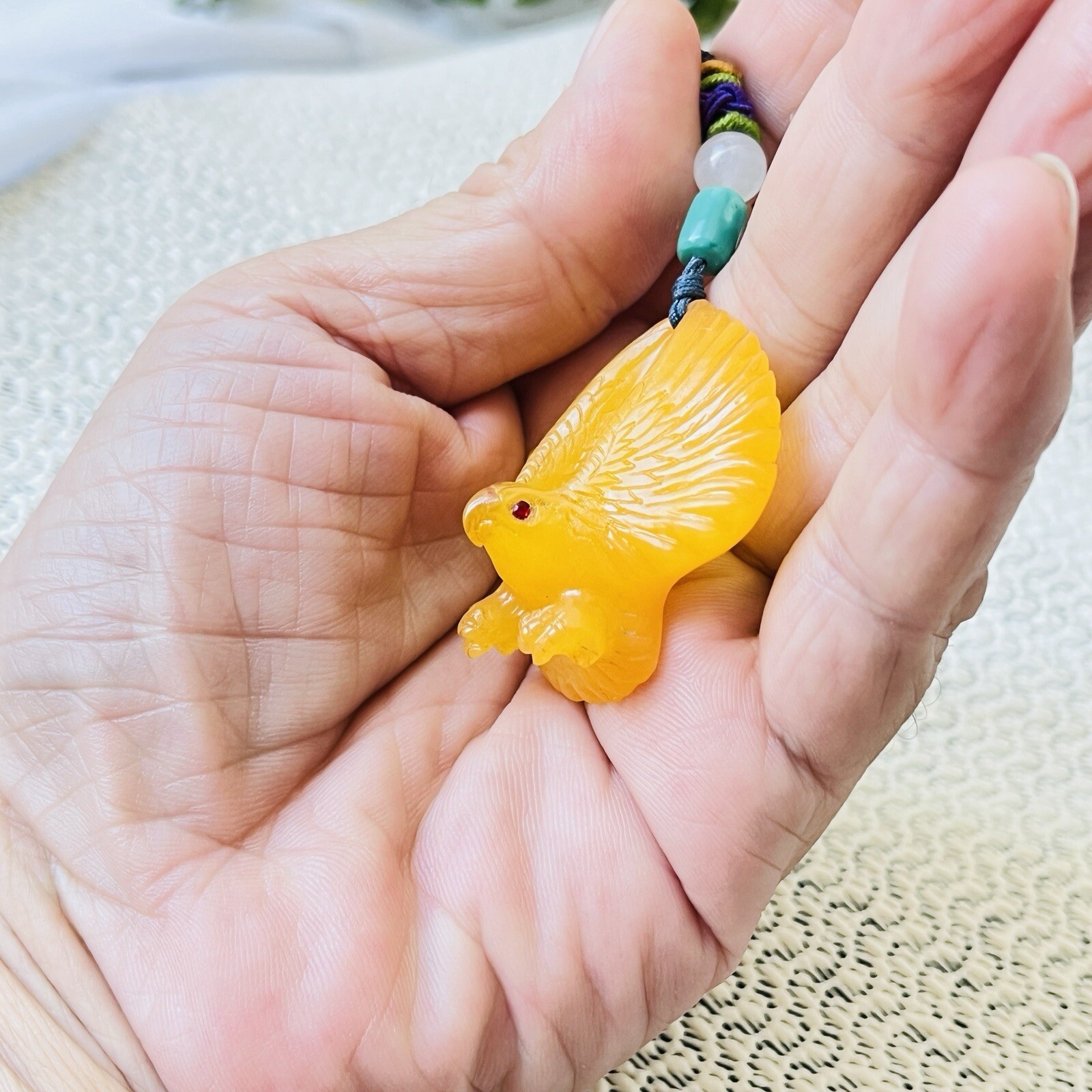 Natural Gemstone Amber Fly Eagle Necklace Hand-carved Valuable Unique Jewelry