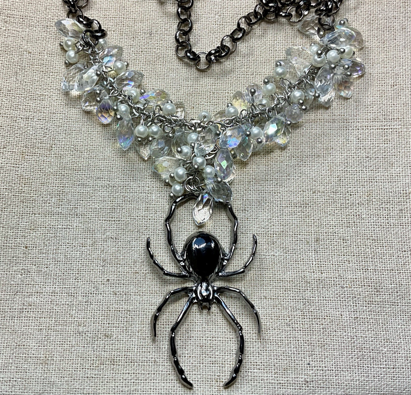 Spider Necklace- Glamorous Spider, Glass Beads, Gunmetal Tone, 18”, Gothic