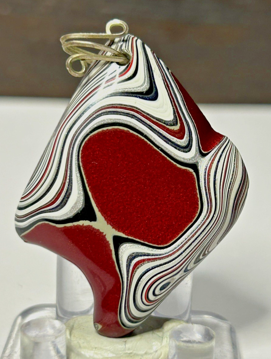 Red And Black Fordite Pendant with wire bail 6g/46.4mm x 36mm x 6.2mm