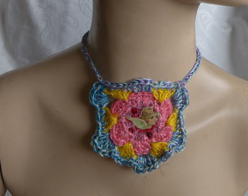 HANDMADE CROCHETED STATEMENT NECKLACE+PAINTED LEATHER AND ACRYLIC THREAD GIFT