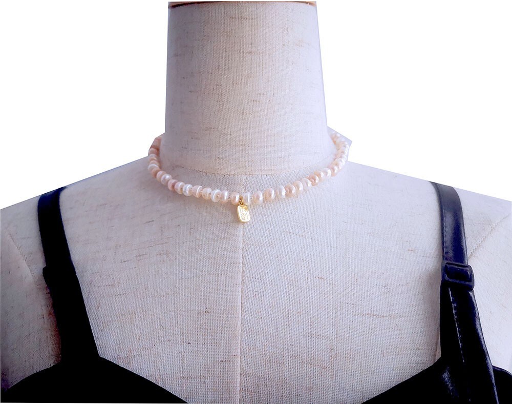 white pink Cushion freshwater pearl Adjust box chain bolo neckace 25″