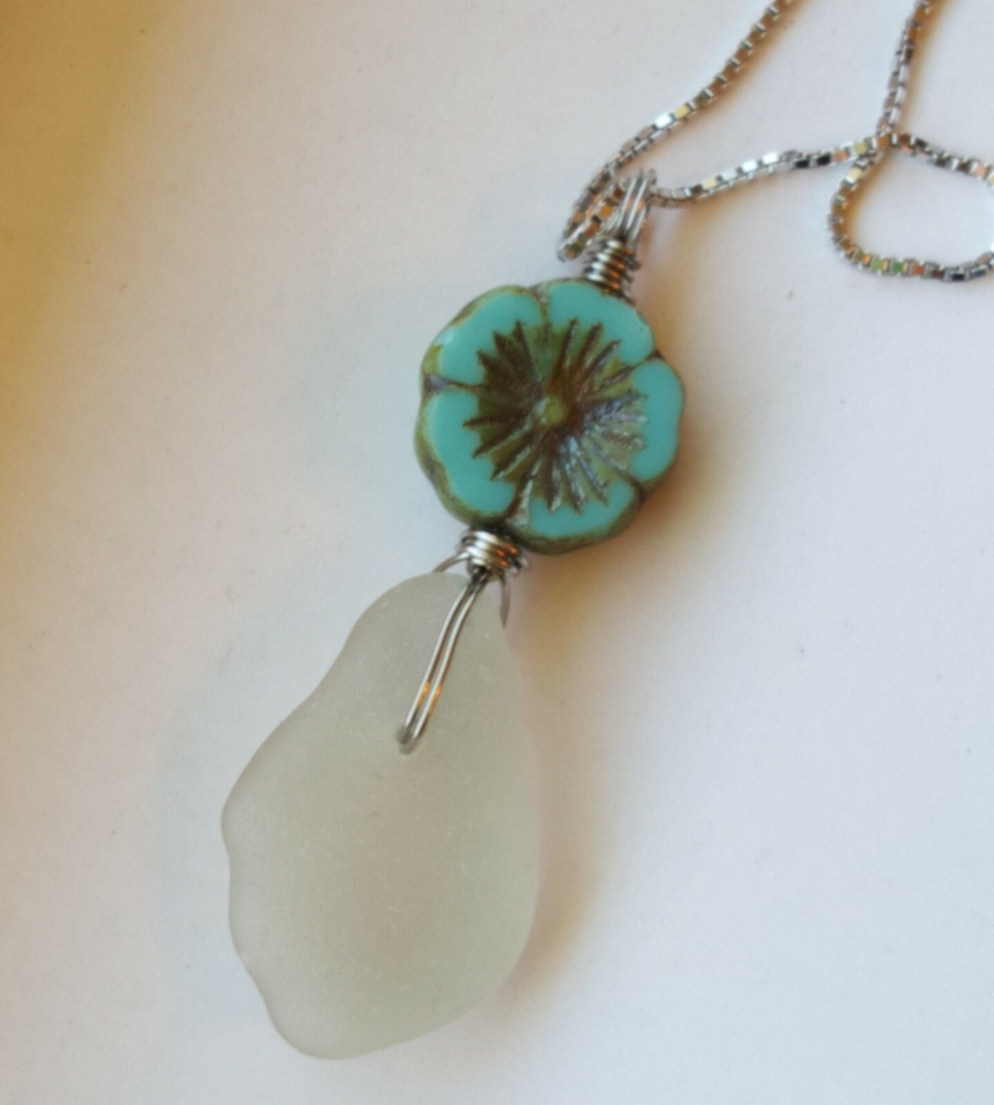 Sterling Silver Sea Glass Sunshine Necklace Flower Czech Glass White Aloha 20″