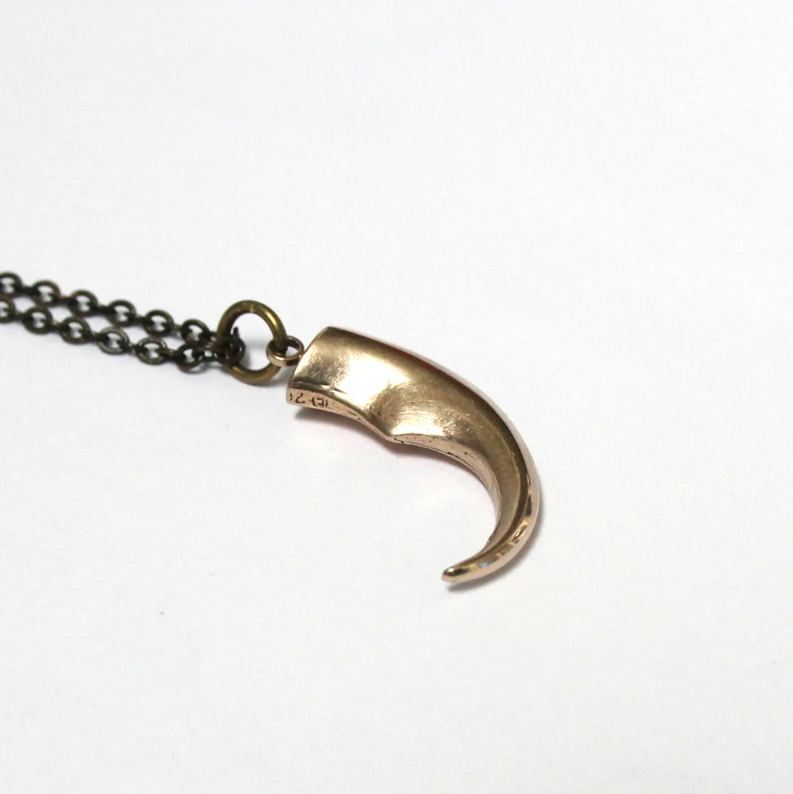 Wolverine Claw Pendant Necklace – Solid Bronze Claw Jewelry 357