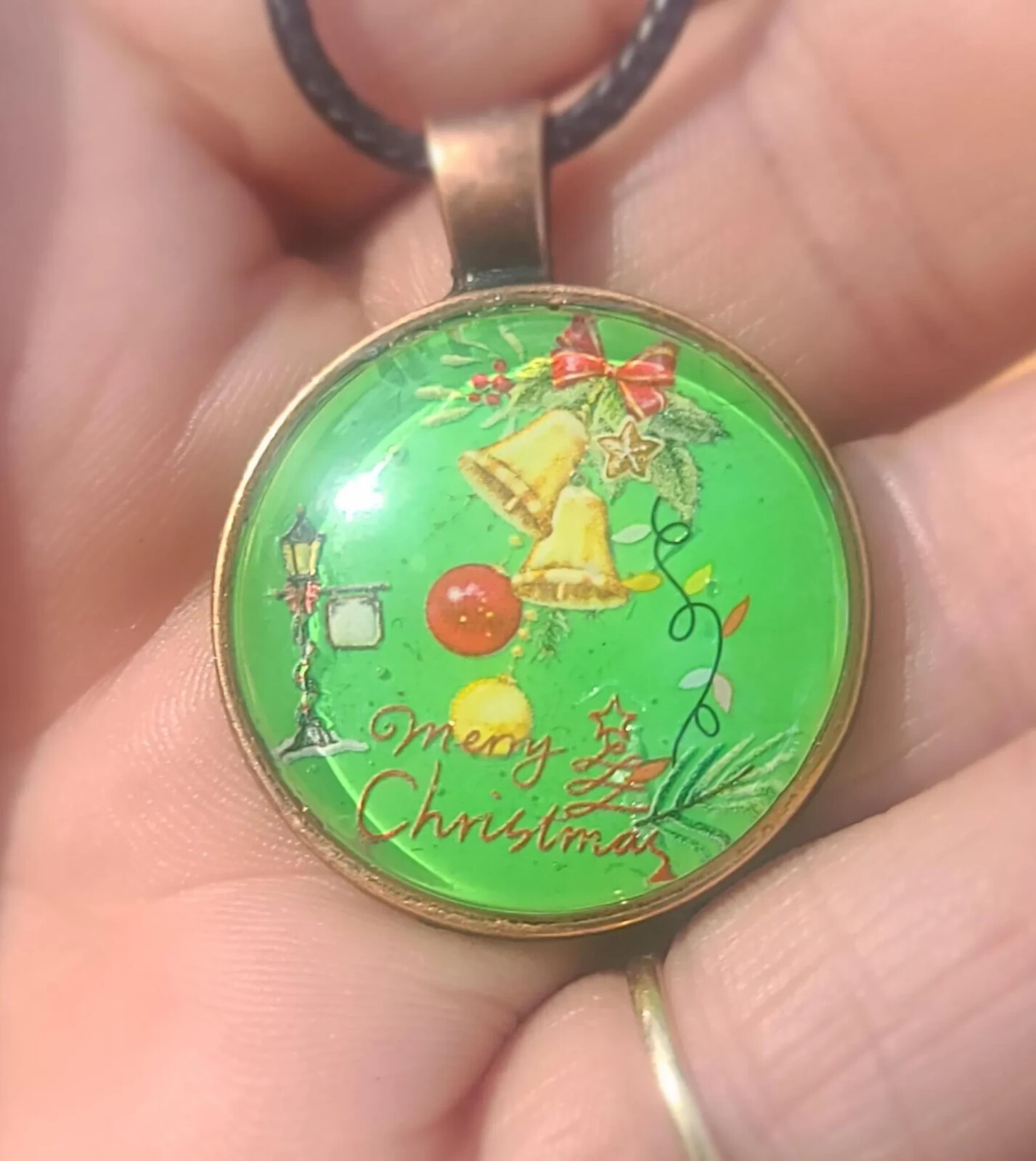 HOLIDAY Necklace Xmas Decorations BELLS Tree Lamp-Post Pendant “Merry Christmas”