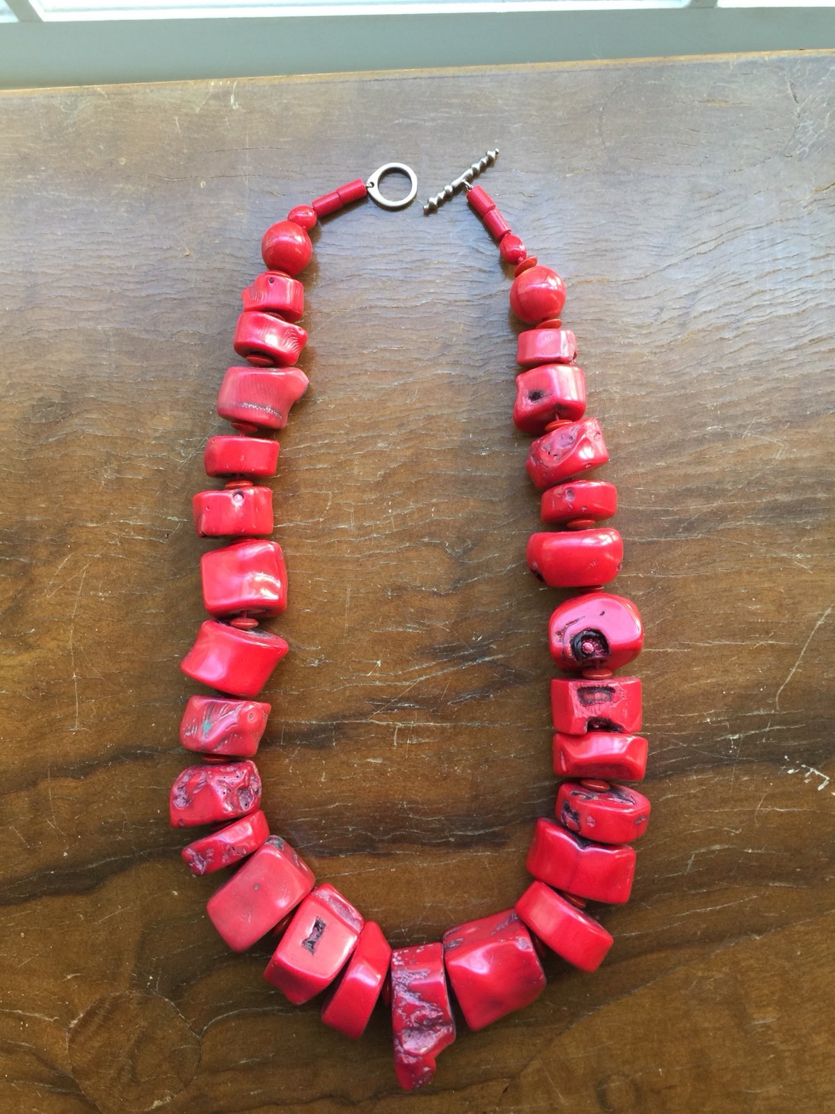 Vintage ox blood Red Coral Chunky graduated Necklace