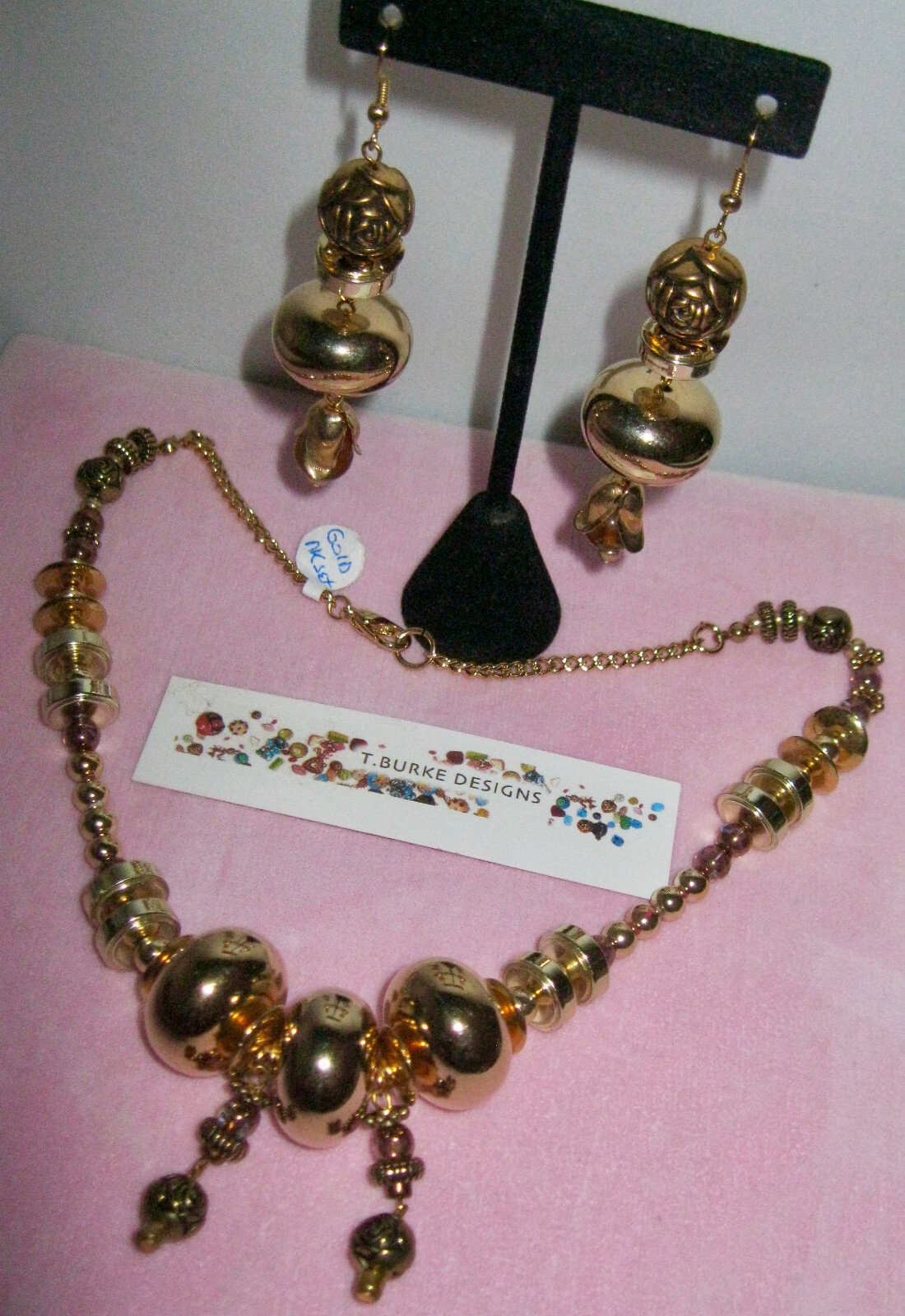 “HANDCRAFTED GOLD-TONE NECKLACE W/EARRING SET” 1-OF-A-KIND”! MADE IN USA!