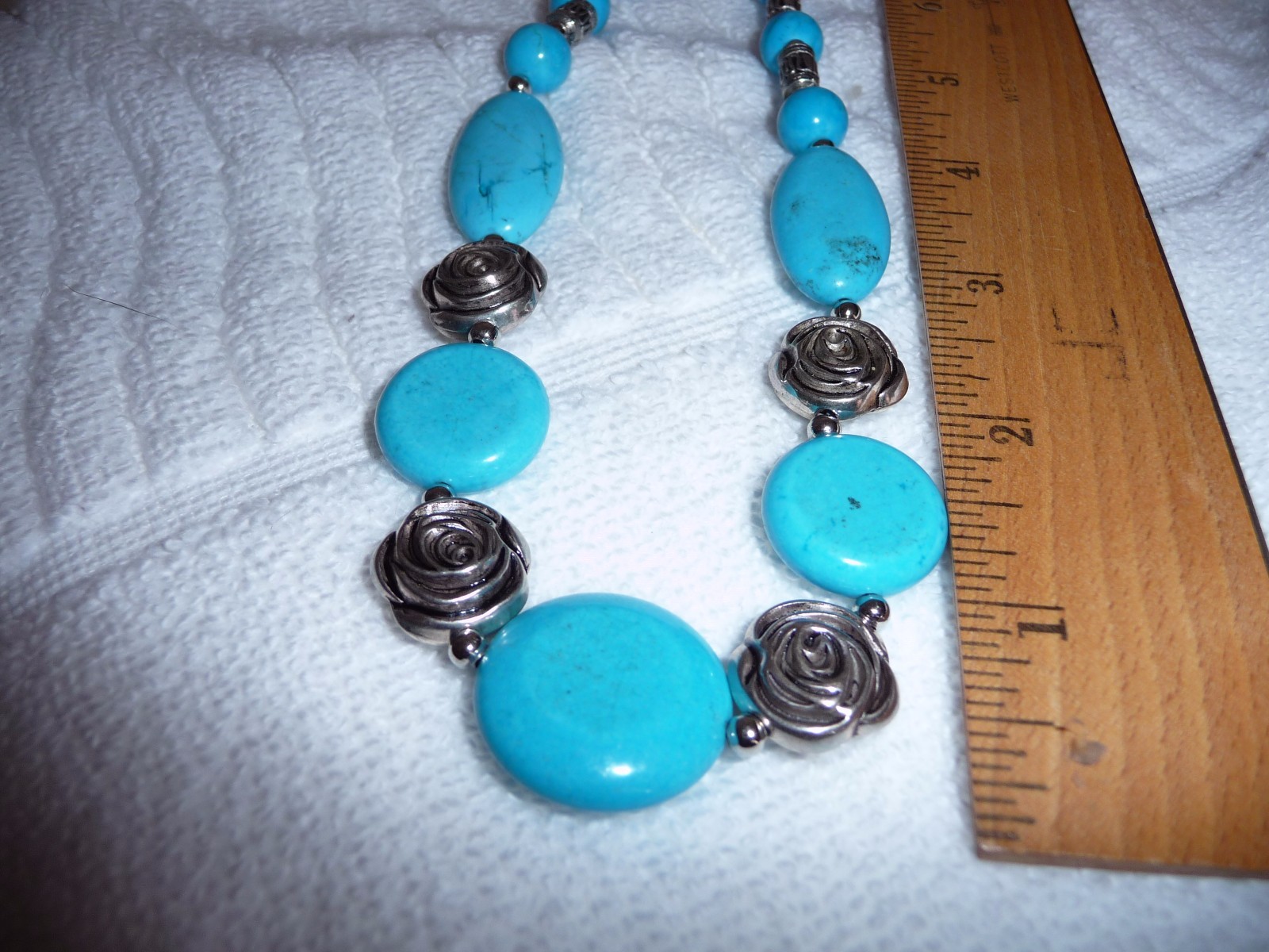 Jewelry – Unique Turquoise Stone Beaded 16 to 17 in Necklace