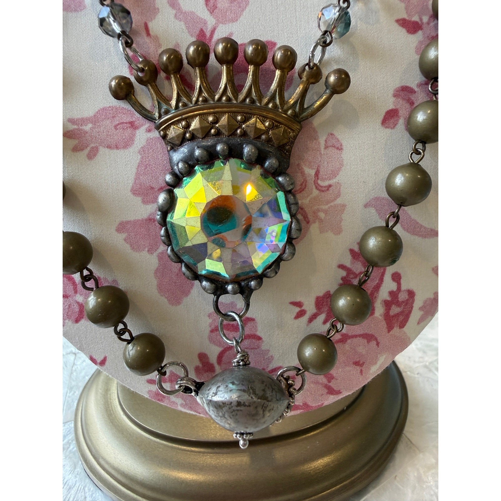 Art by Amy Labbe Queen Crown Sparkle Necklace NWOT