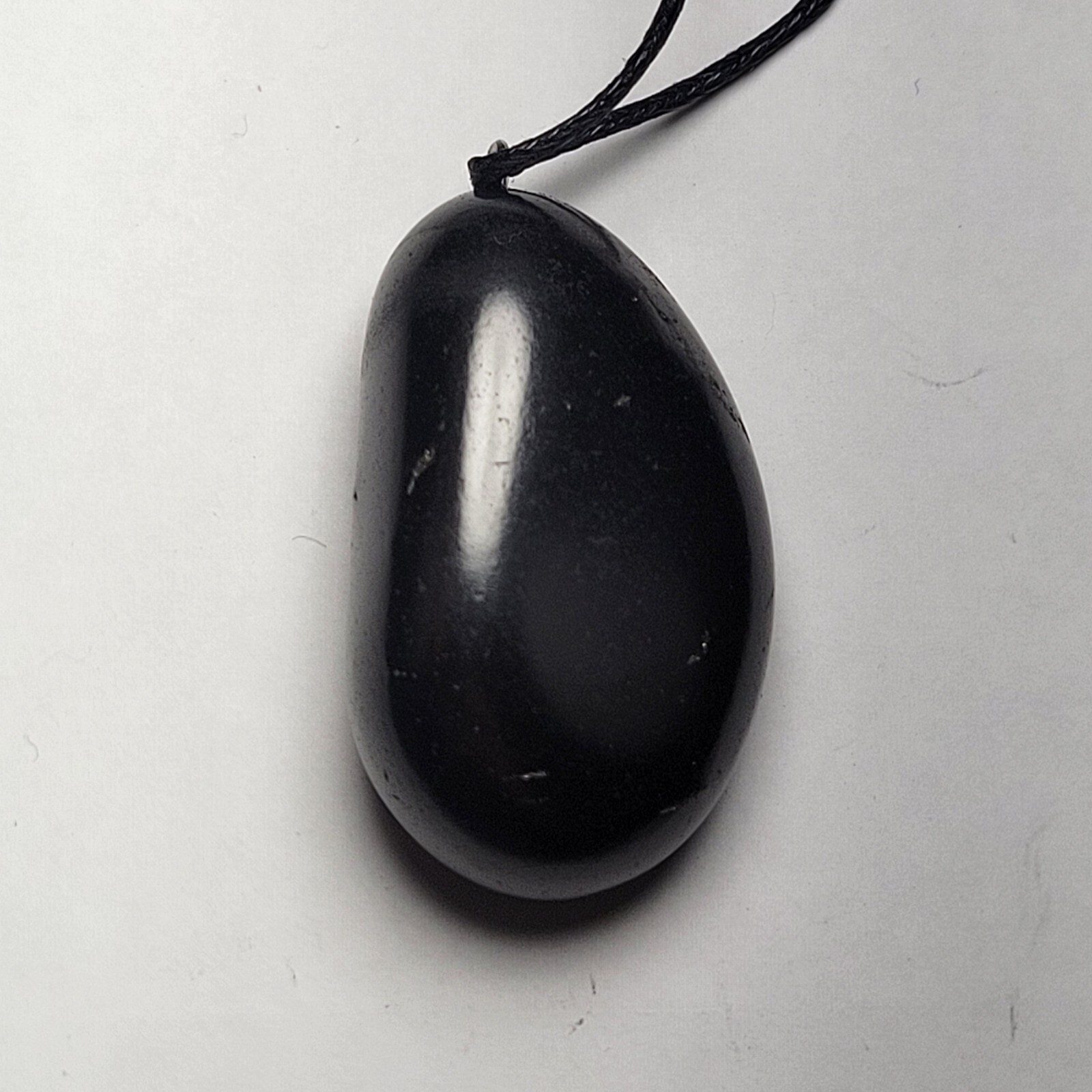 Shungite World Shungite Pendant Tumbled – Small