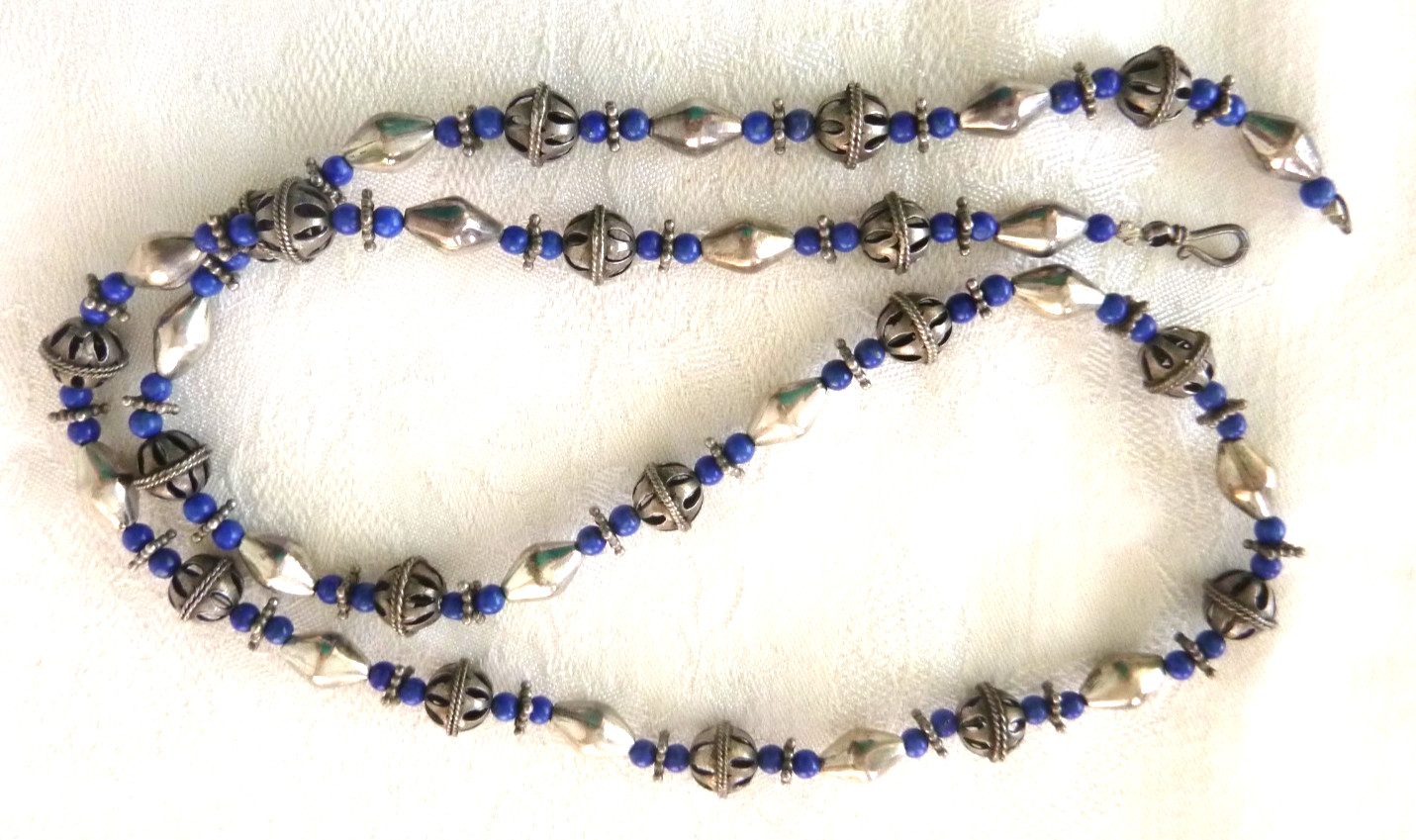 Artisan 26″ Necklace Alternating Lapis Lasuli & Silver Beads Hook Clasp
