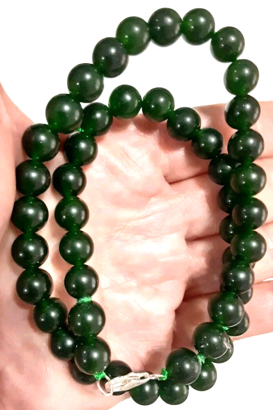 Dark Spinach Green Jade Bead Necklace 8mm*16*19