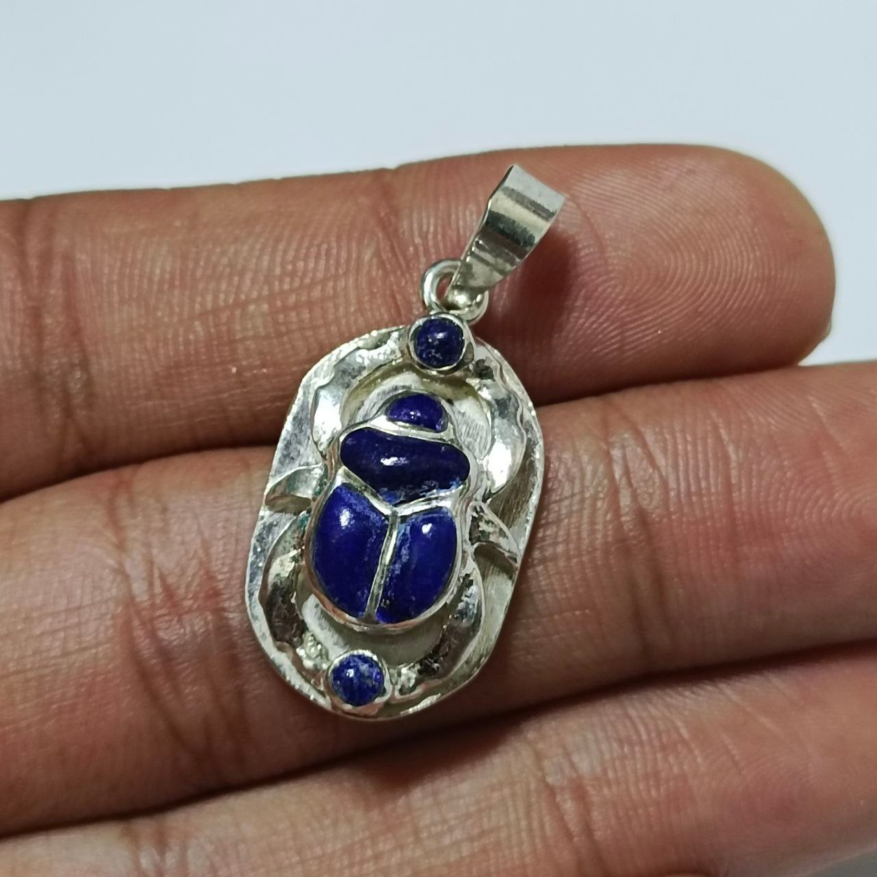 Handmade 925 silver scarab pendant with synthetic lapis lazuli, Egyptian charm