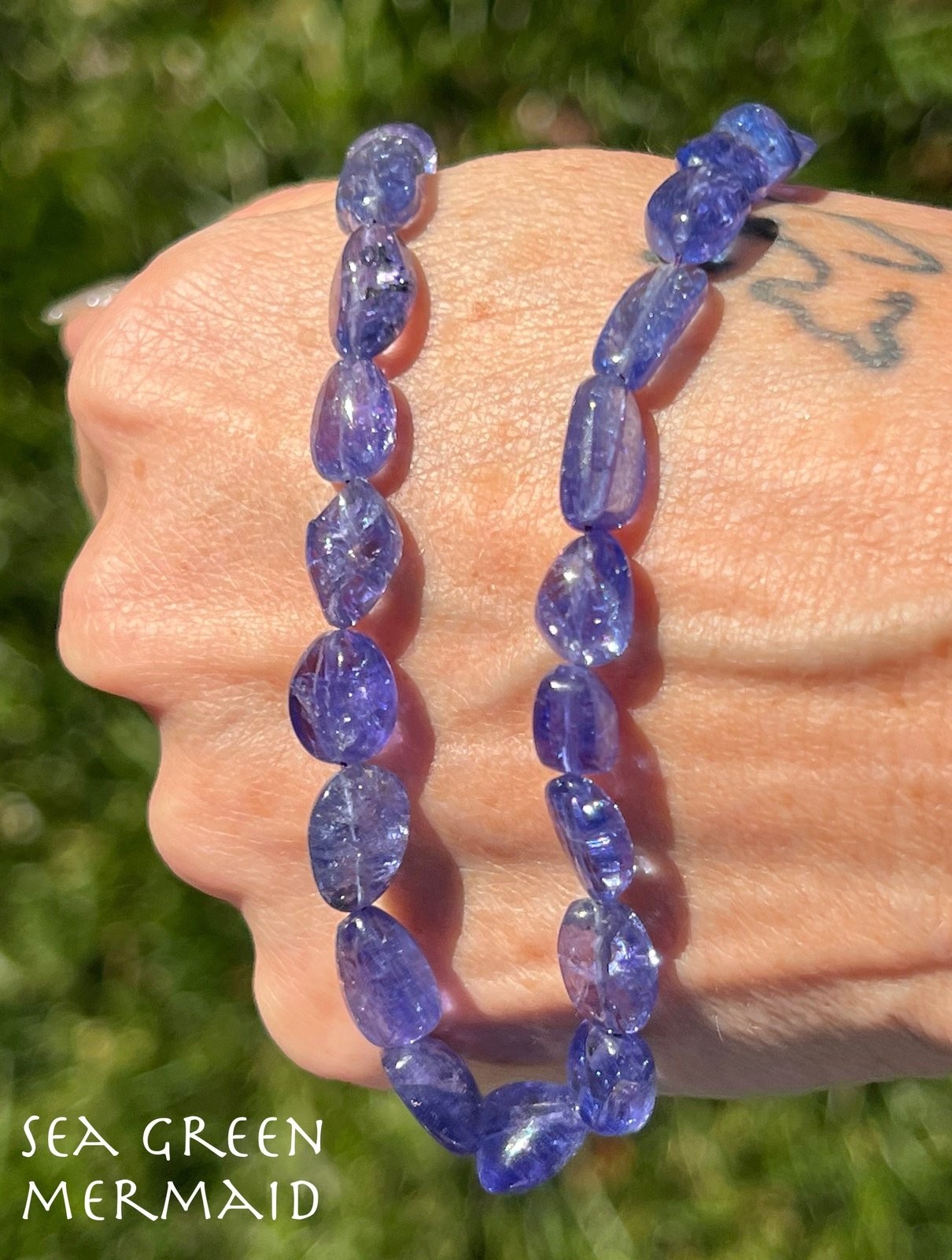 14k Yellow Gold Periwinkle Tanzanite Cabochon Bead Necklace