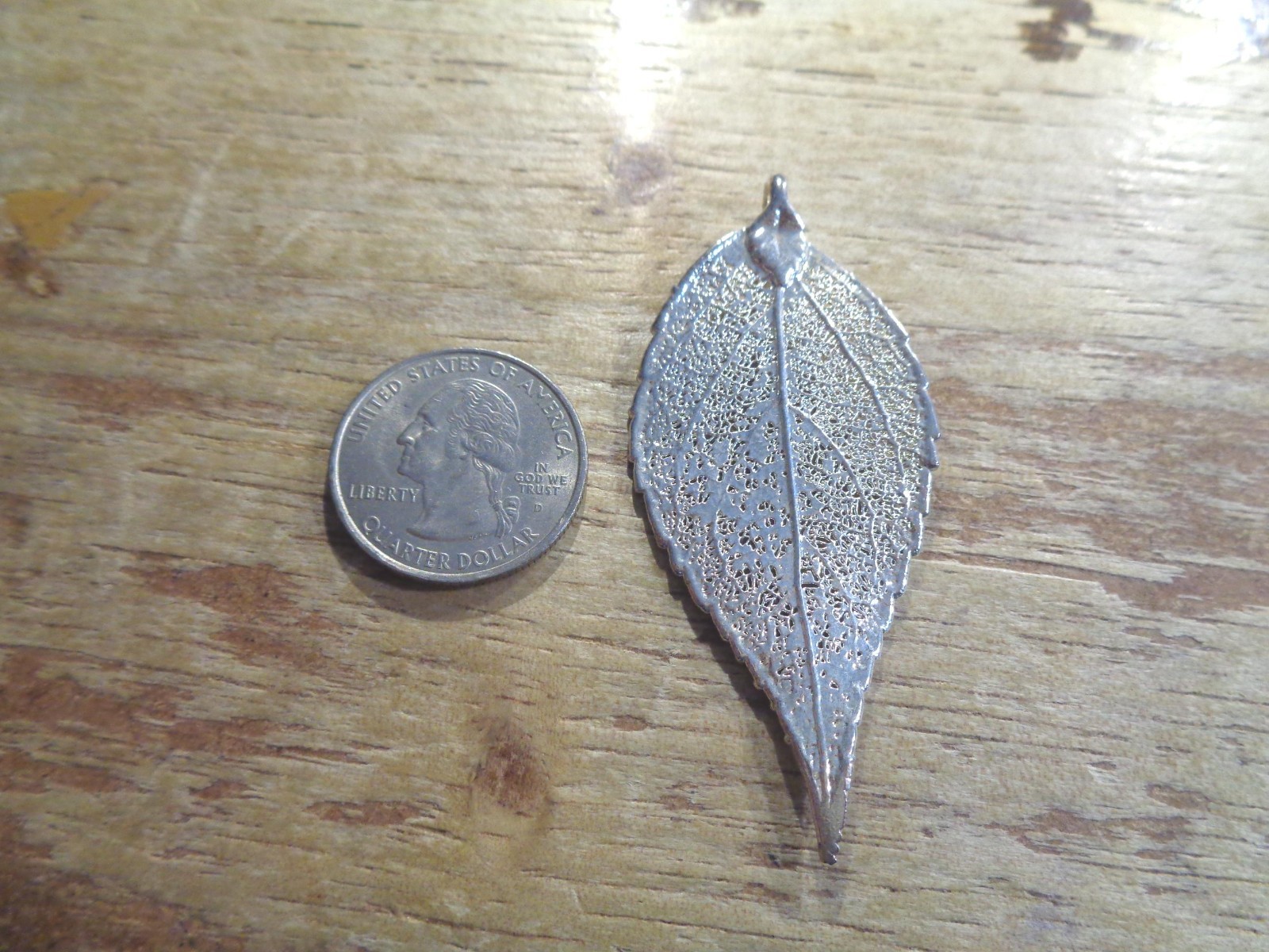 HAND-DIPPED PURE 24K YELLOW GOLD OR 925 STER SILVER HAWAIIAN MAILE LEAF PENDANT