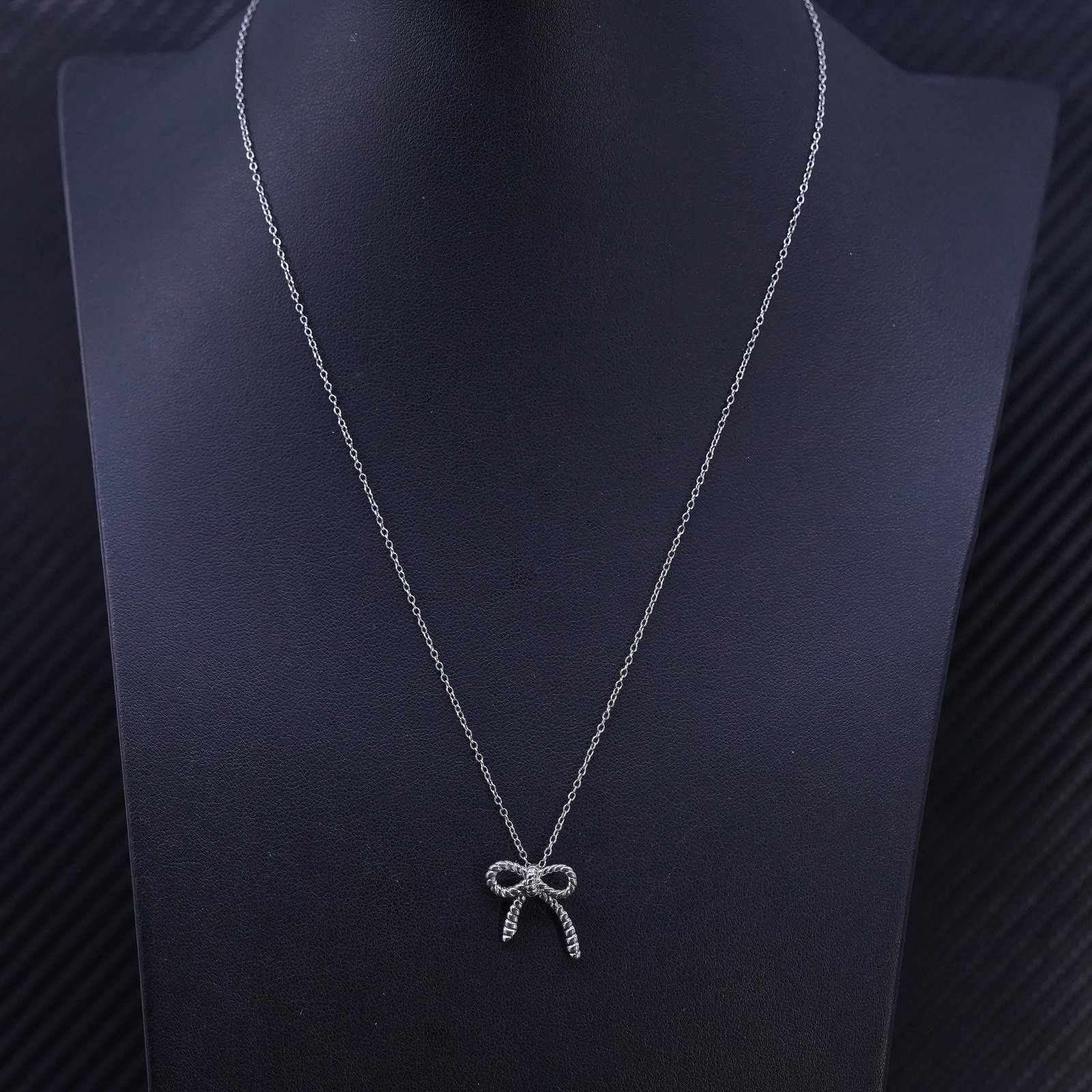 18” 1mm, vintage sterling silver 925 circle chain necklace ribbon bow pendant
