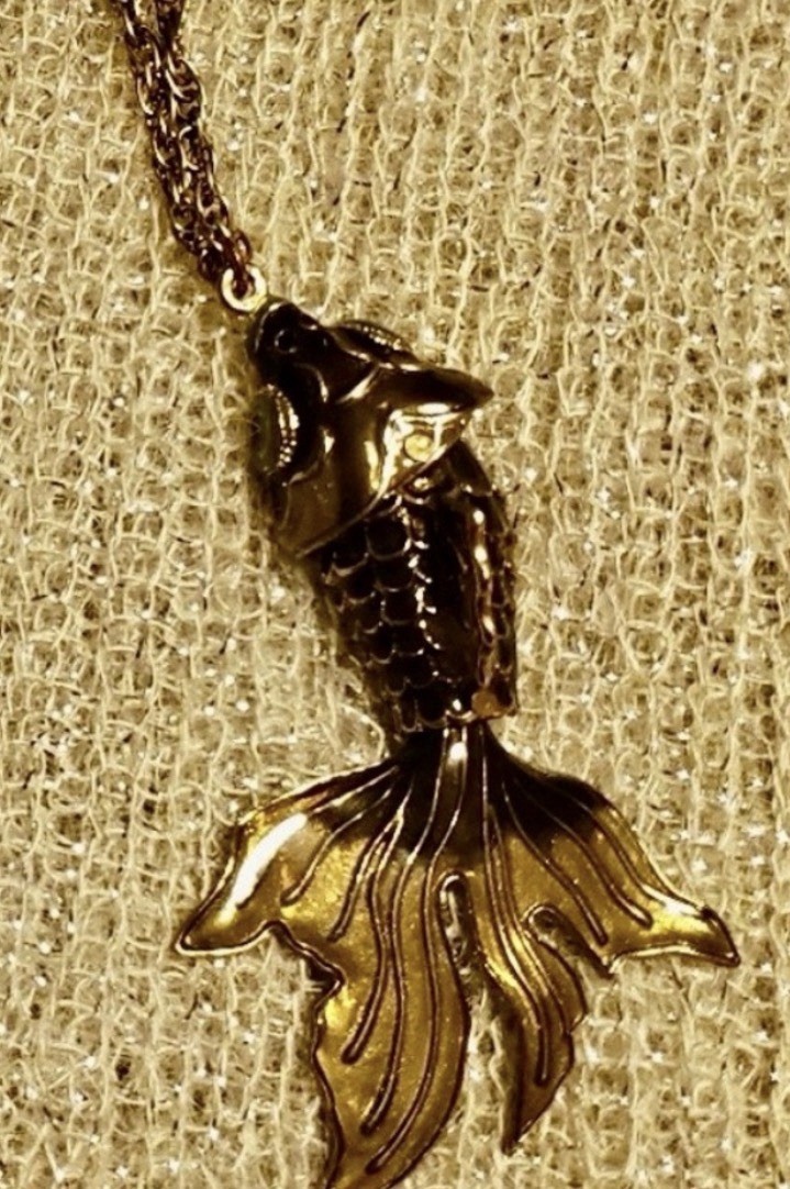 Vintage Necklace mid-Century Articulated enameled Goldtone Fish goldtone chain*