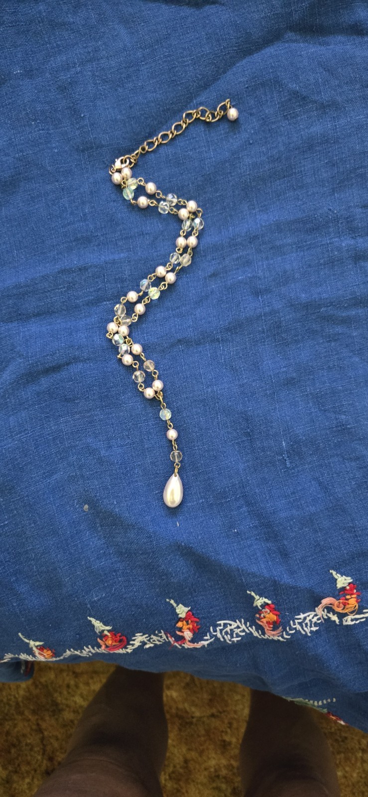 Vintage Pink Pearl Rosary Style Necklace – Gold Tone – Hand-Linked Beads