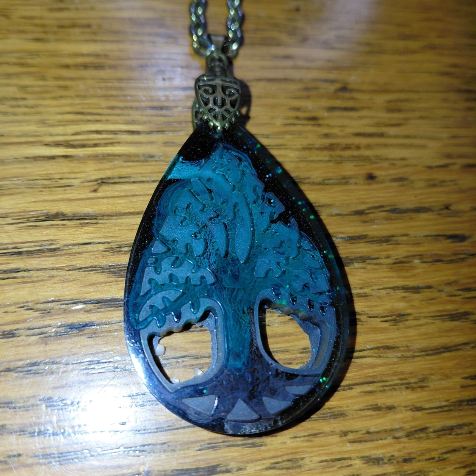 Tree of life resin pendant on chain fancy bale bronze tone