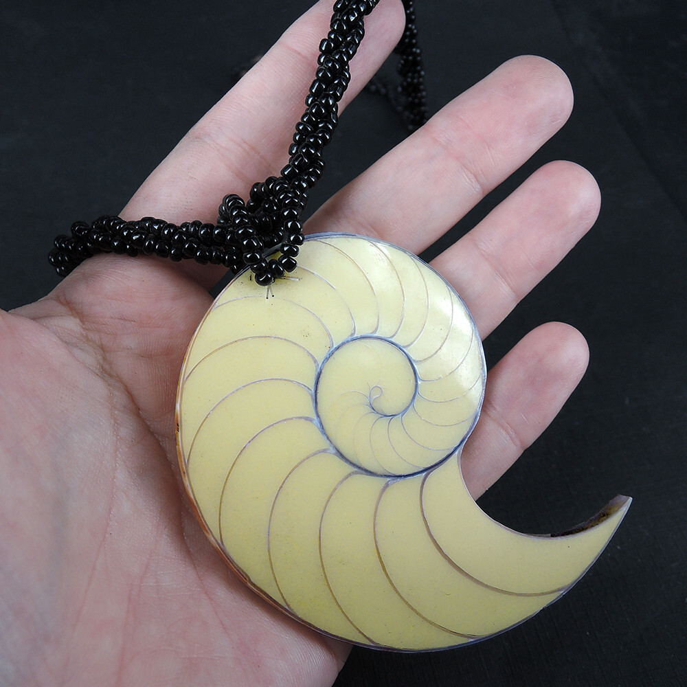 Very Large Genuine Nautilus Shell & Yellow Resin Pendant Necklace, SPN-37