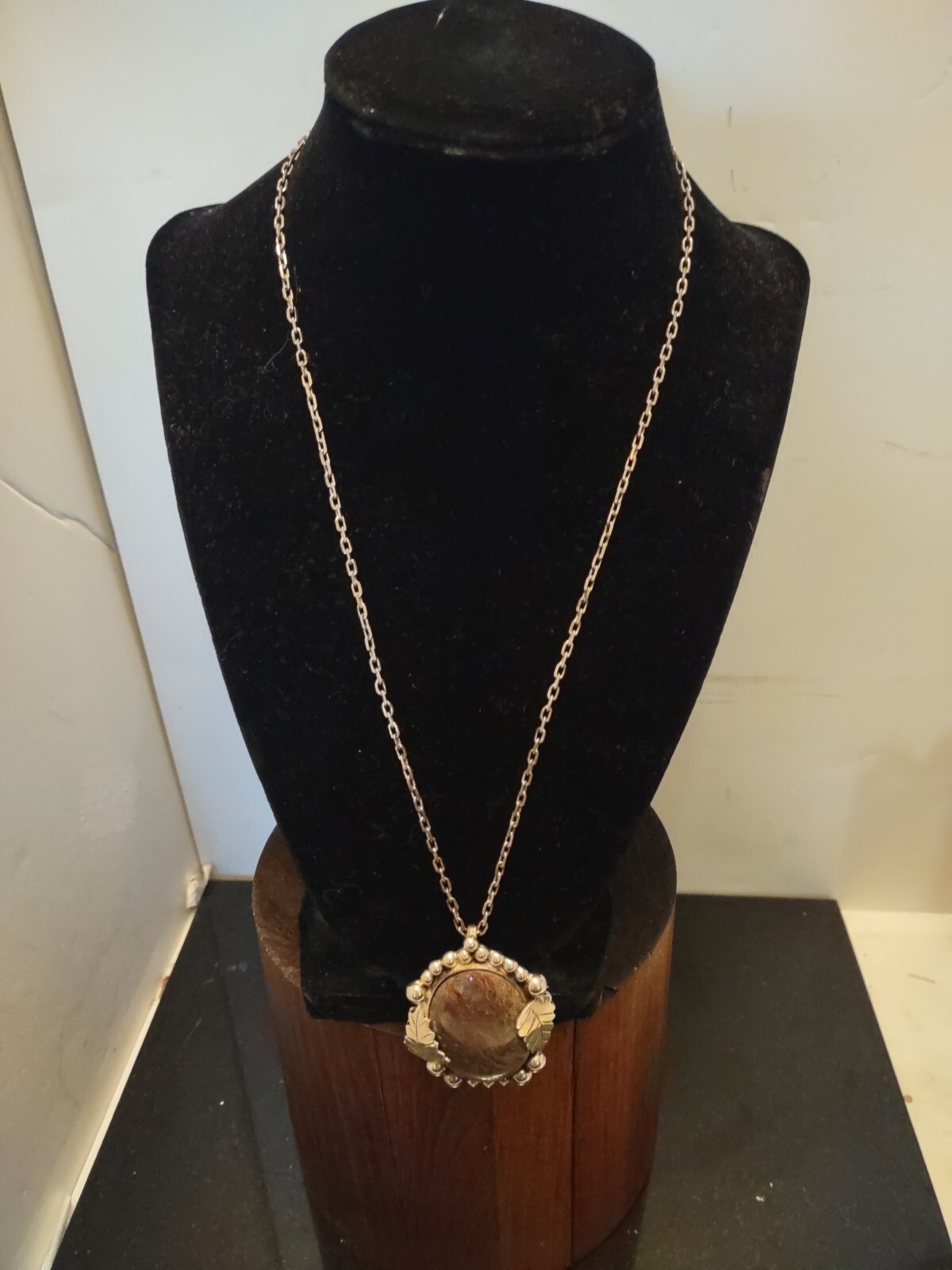 925 Sterling Silver Vintage Mexico Gem Pendant / Brooch Pin With 925 Necklace.