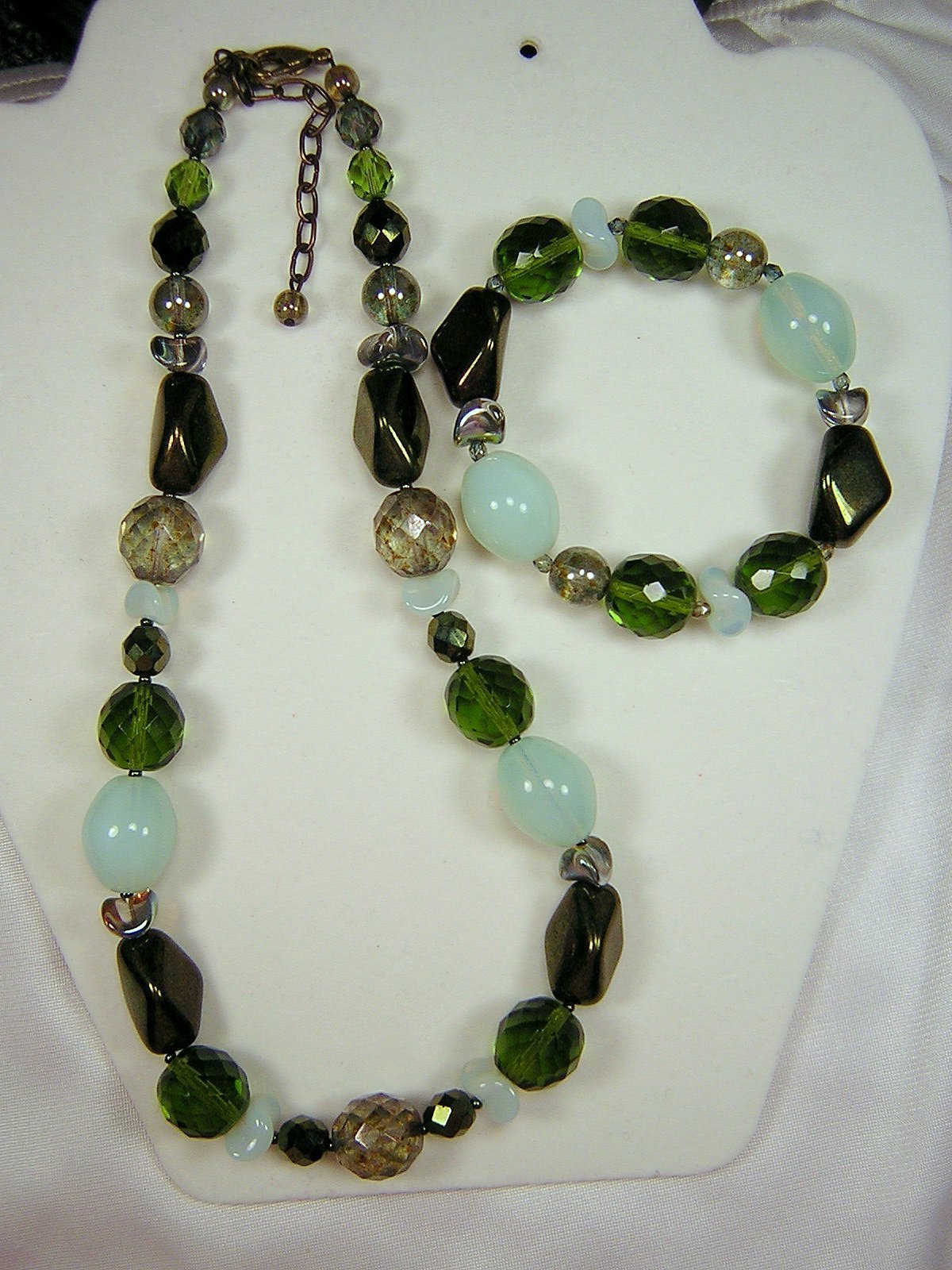 Necklace Set Bohemian NEW Vintage Chunky Czech Glass Boho Handcrafted Green Bead