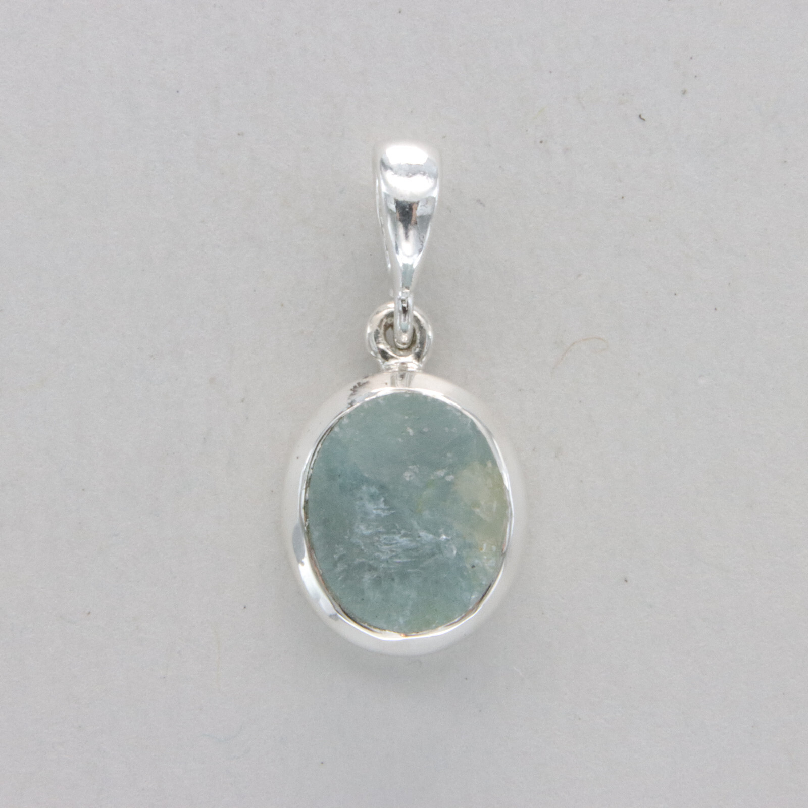 925 Sterling Silver – Blue Natural Raw Cut Aquamarine Oval Pendant – Rough Cut