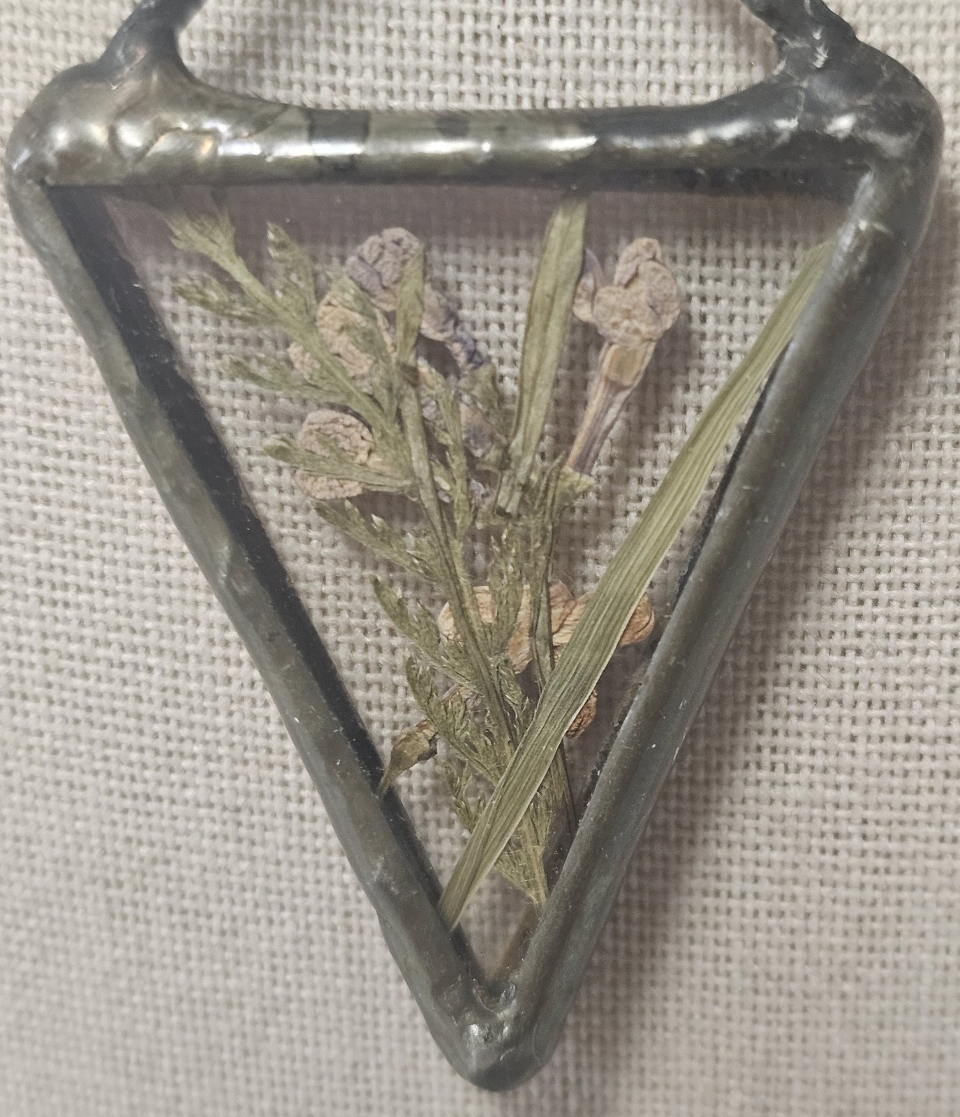Vintage Pressed Flower Pendant Necklace Geometric Glass Frame Silver Tone 20″