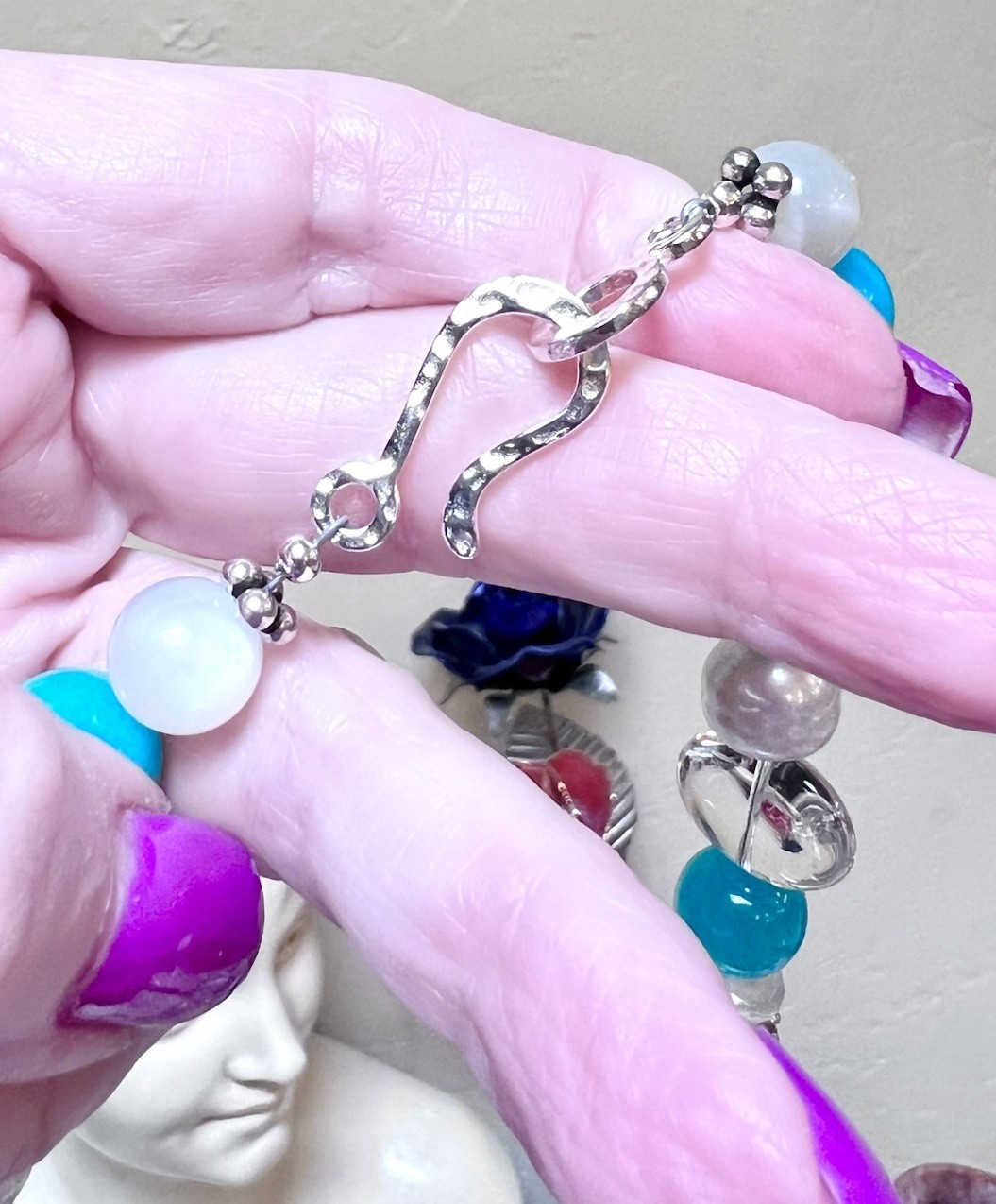 LOVELY Sterling Silver White Agate Druzy, Moonstone, Amazonite, Pearl Necklace